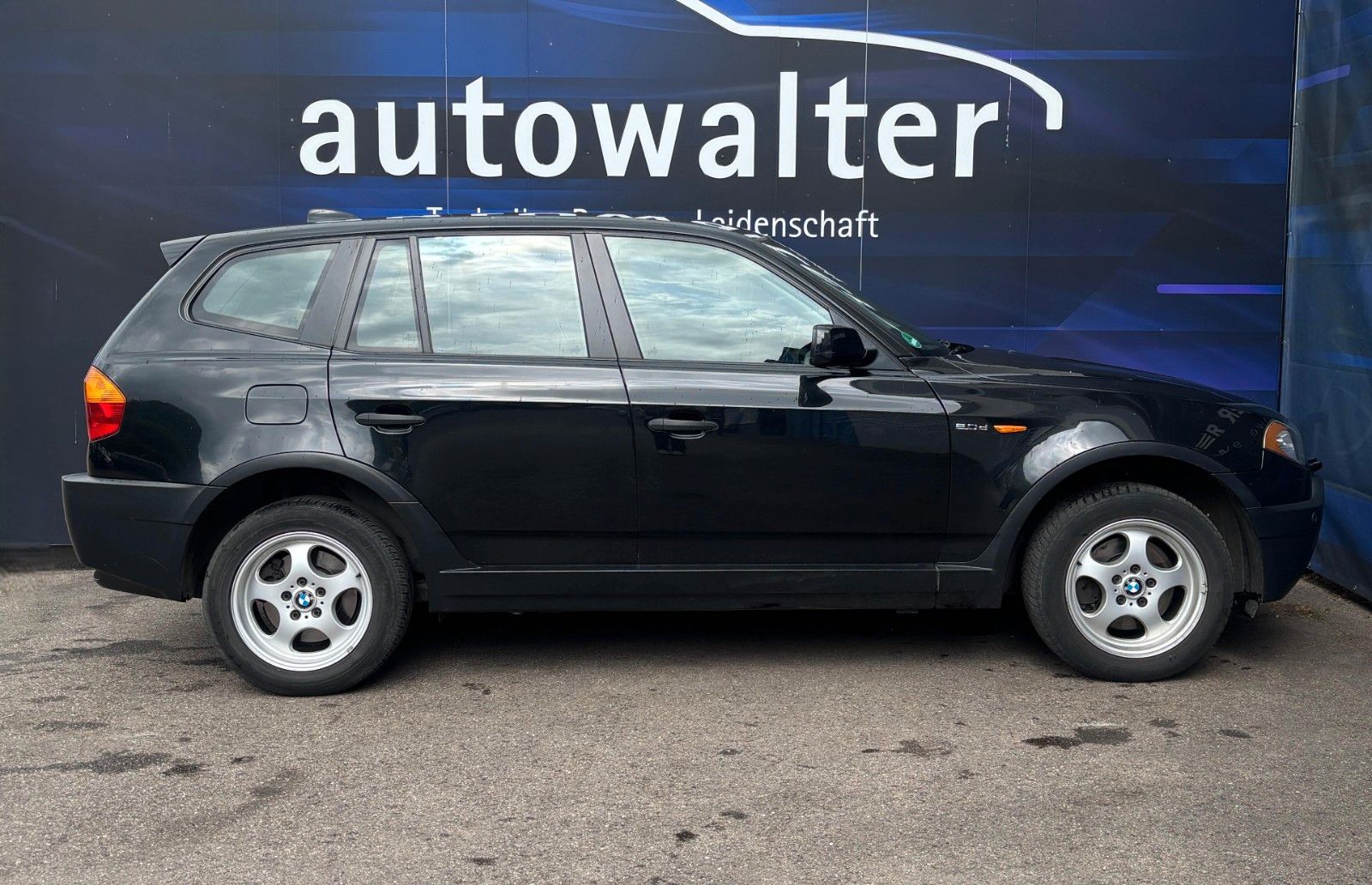 Fahrzeugabbildung BMW X3 2.0d