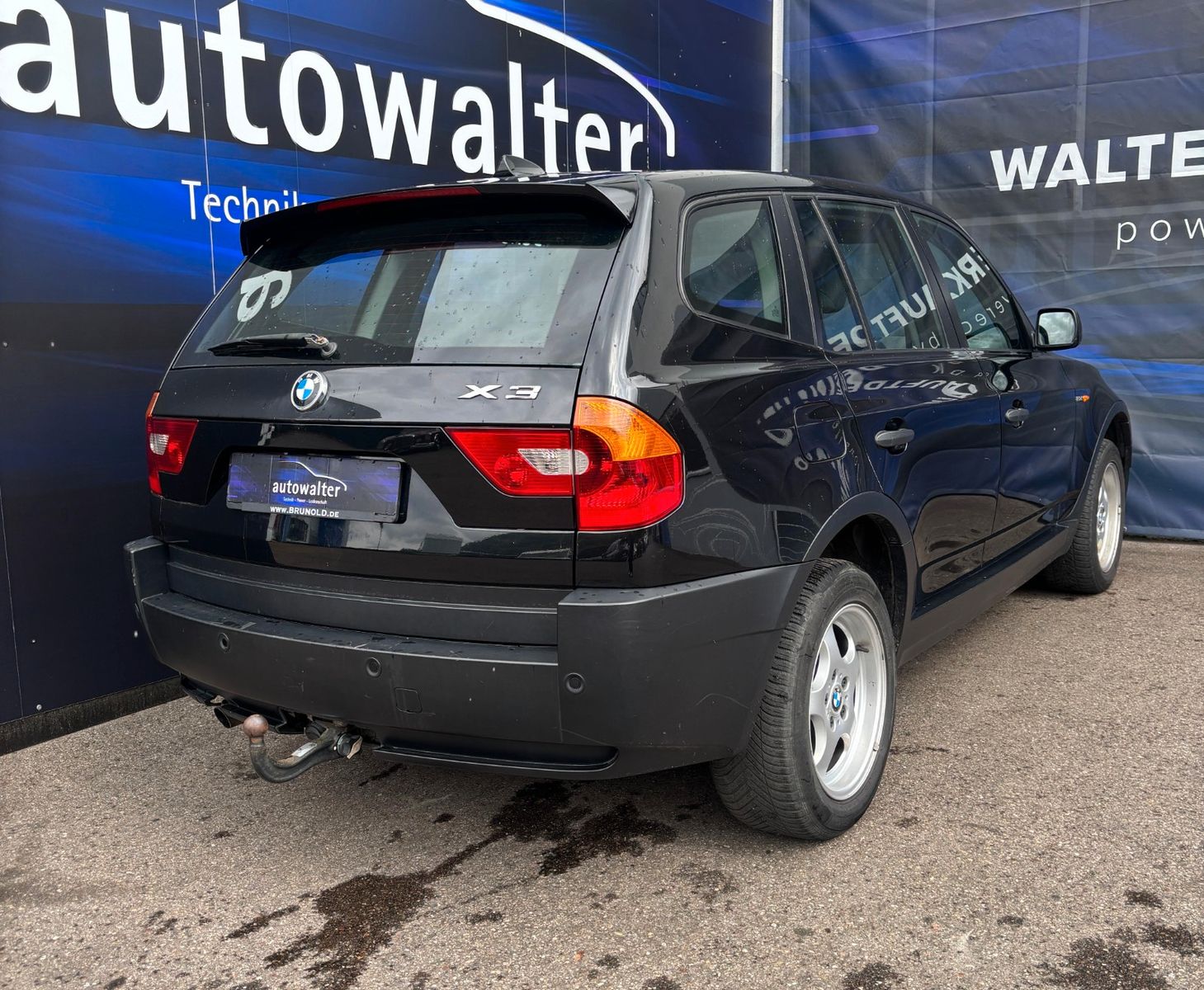 Fahrzeugabbildung BMW X3 2.0d