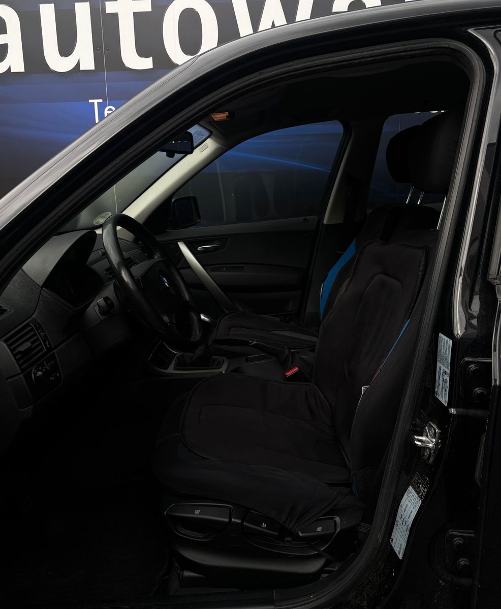 Fahrzeugabbildung BMW X3 2.0d