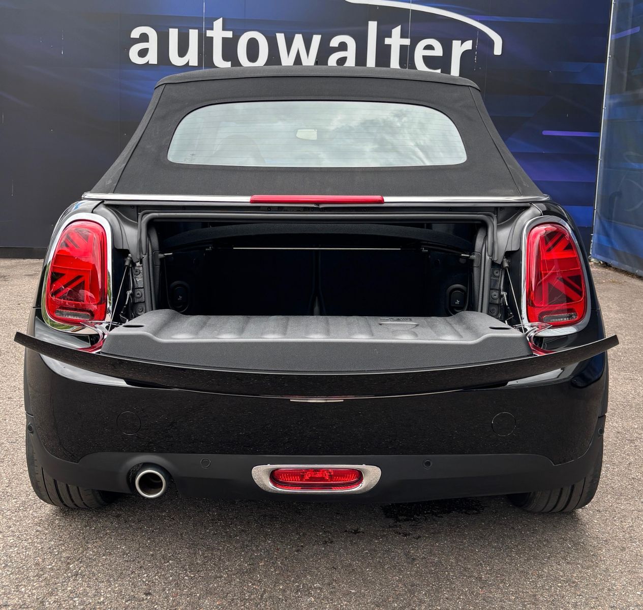 Fahrzeugabbildung MINI Cooper Cabrio*LED*Chili*PDC*Navi
