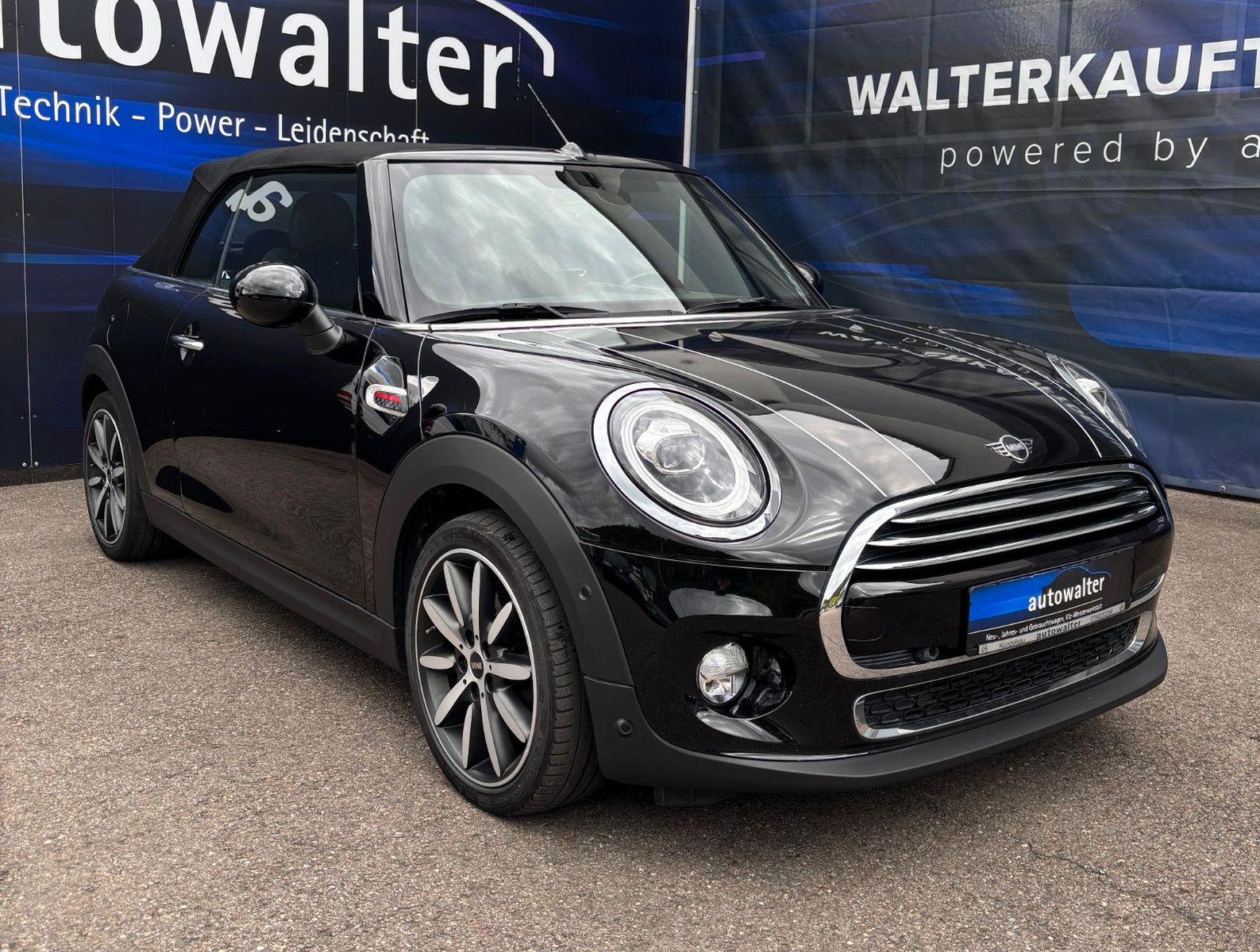 Fahrzeugabbildung MINI Cooper Cabrio*LED*Chili*PDC*Navi