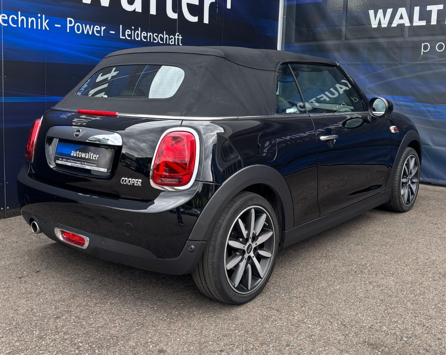Fahrzeugabbildung MINI Cooper Cabrio*LED*Chili*PDC*Navi