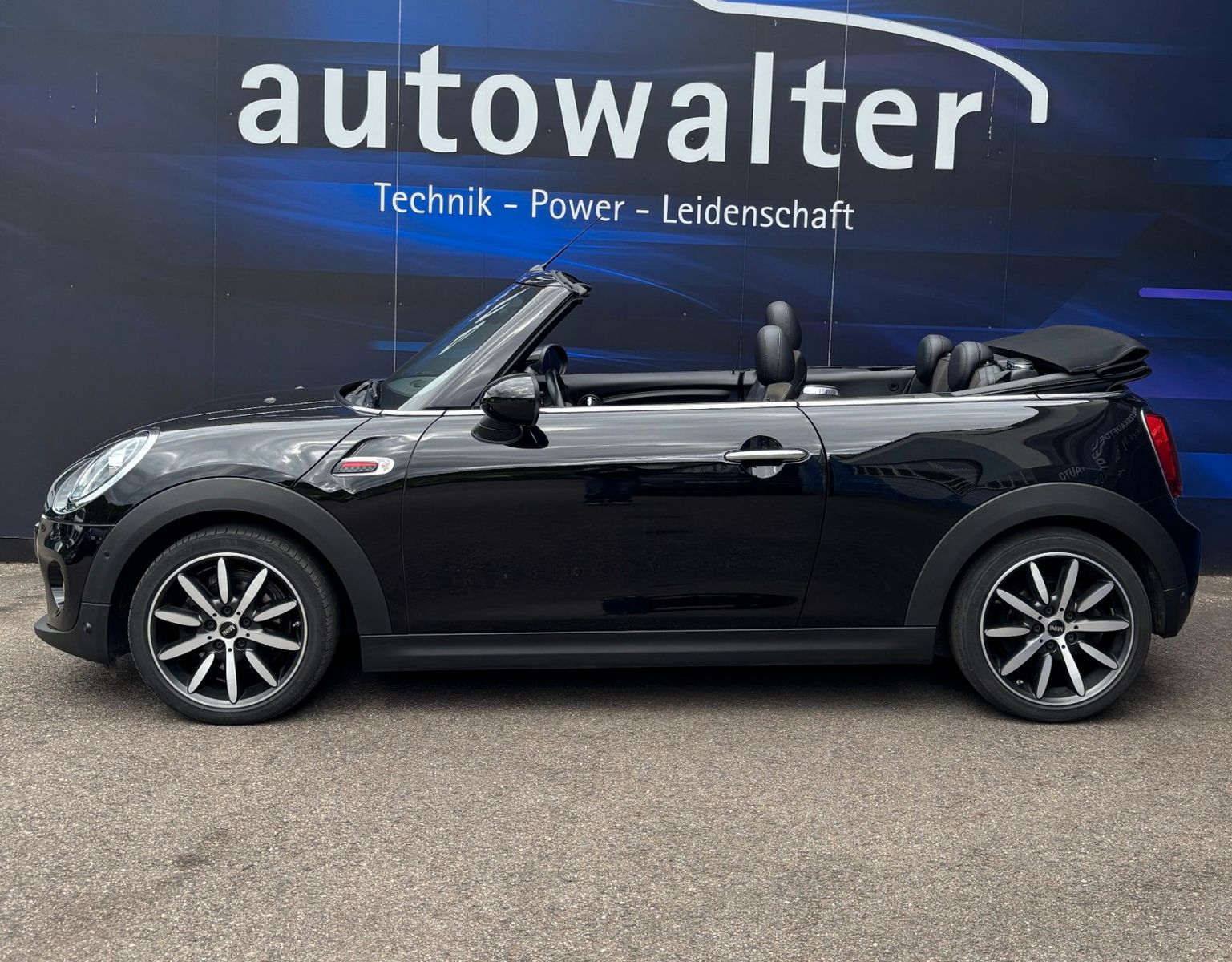 Fahrzeugabbildung MINI Cooper Cabrio*LED*Chili*PDC*Navi