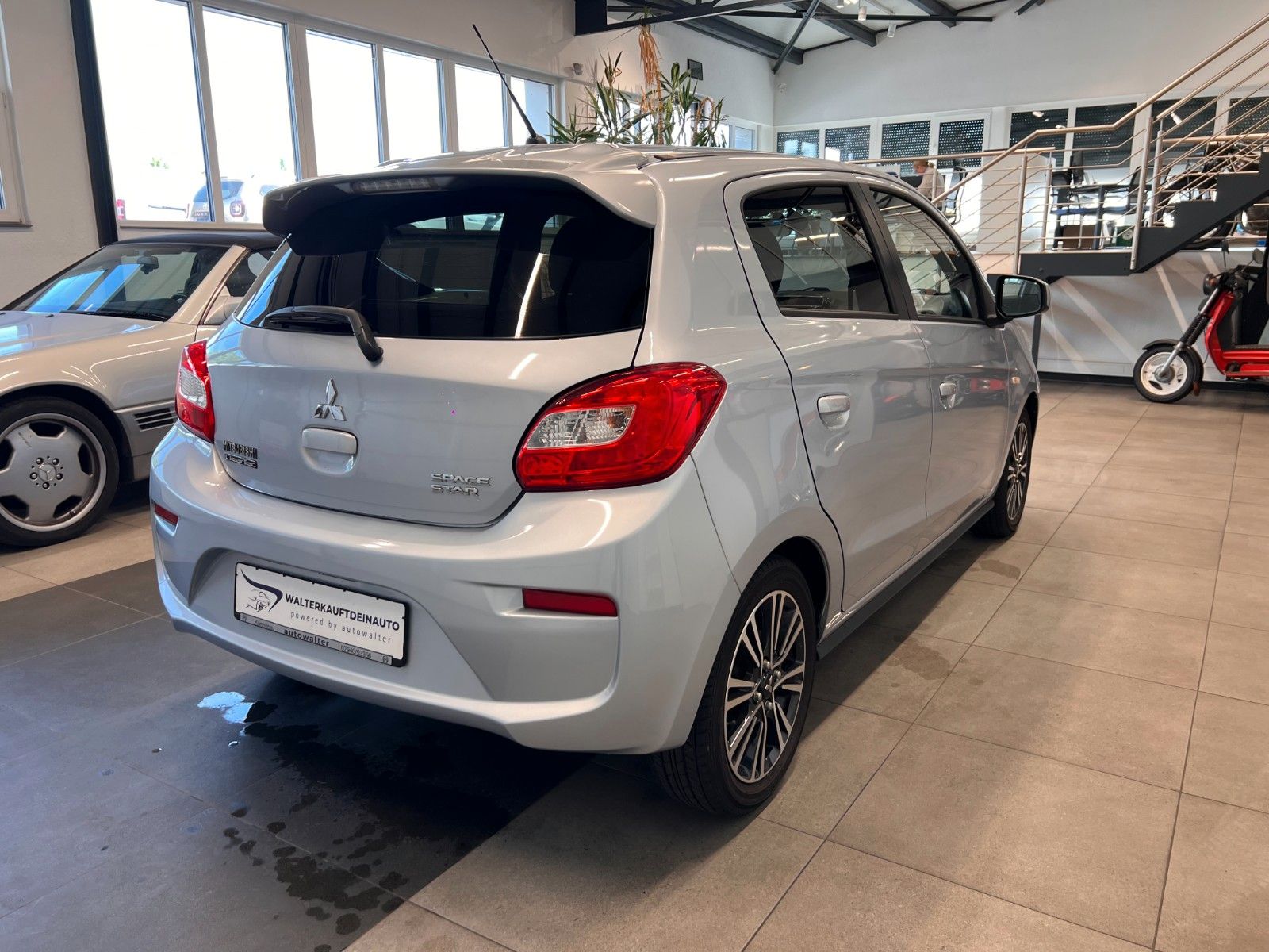 Fahrzeugabbildung Mitsubishi Space Star Edition 100+*Klima*Sitzheizung*1.Hand