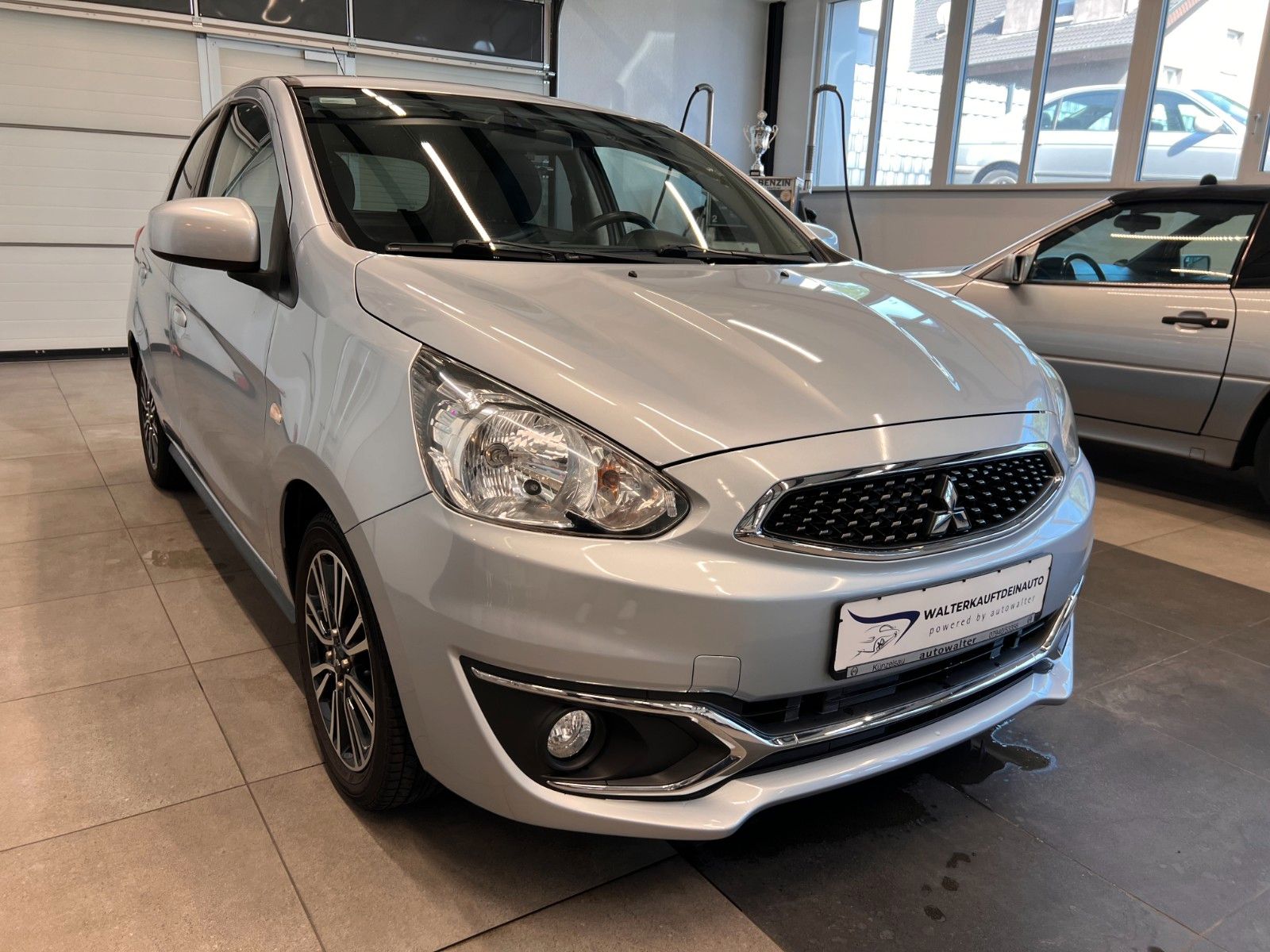 Fahrzeugabbildung Mitsubishi Space Star Edition 100+*Klima*Sitzheizung*1.Hand