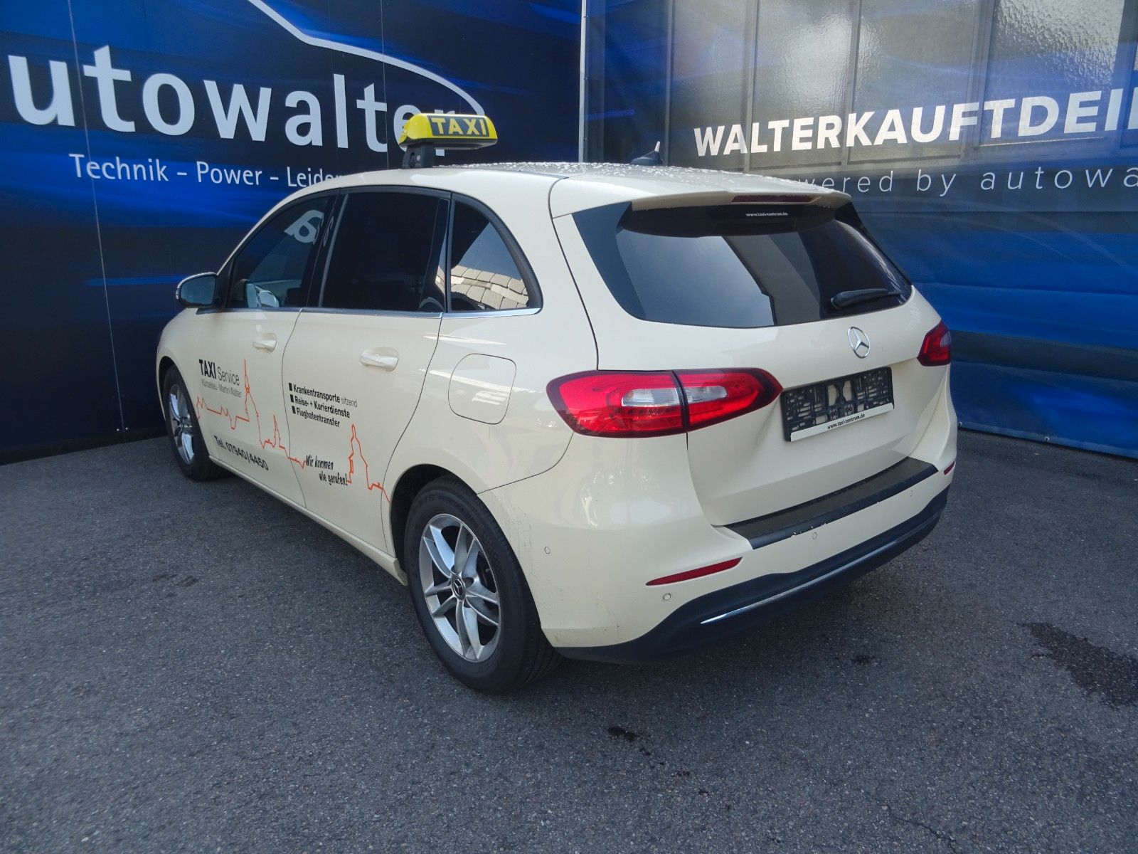 Fahrzeugabbildung Mercedes-Benz B 180 B B 180 d