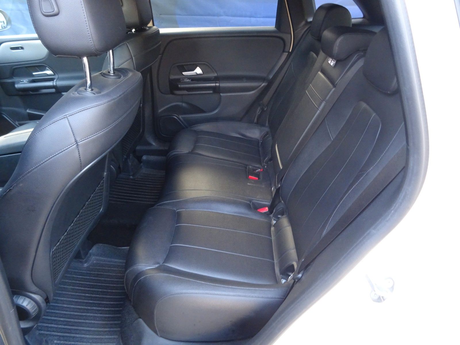 Fahrzeugabbildung Mercedes-Benz B 180 B B 180 d