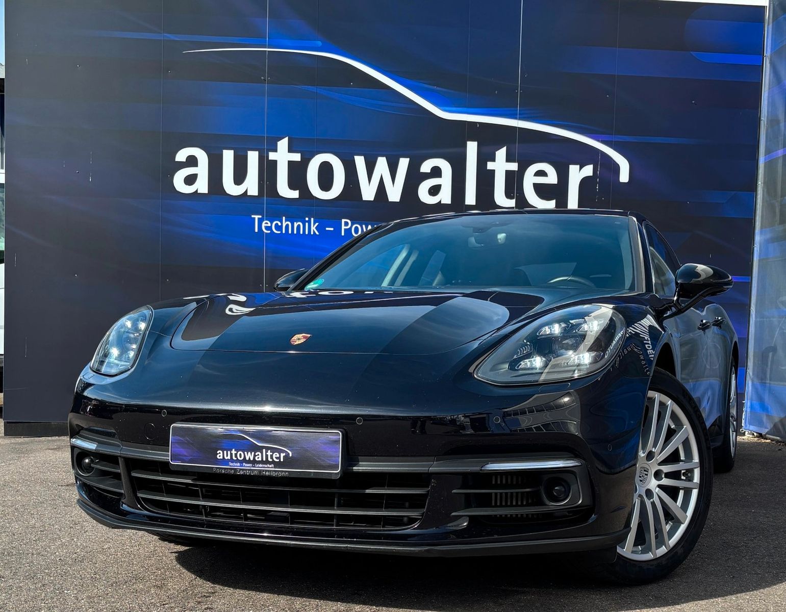 Porsche Panamera 4 S-Matrix-Bose-Luftfederung-Carbon