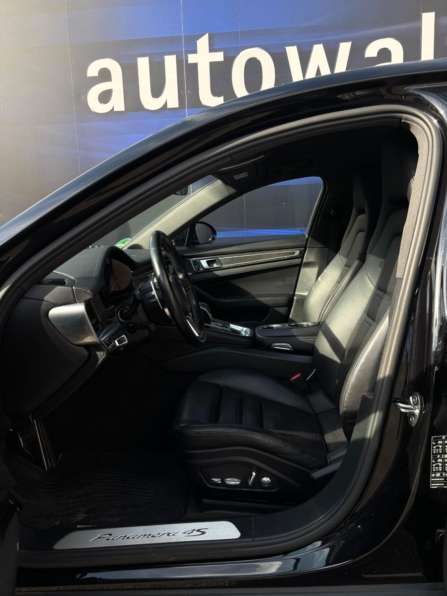 Fahrzeugabbildung Porsche Panamera 4 S-Matrix-Bose-Luftfederung-Carbon