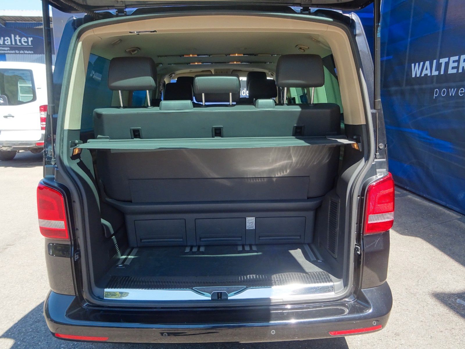 Fahrzeugabbildung Volkswagen T5 Multivan Highline 4Motion