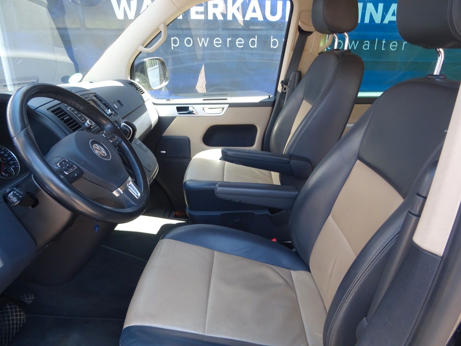 Fahrzeugabbildung Volkswagen T5 Multivan Highline 4Motion