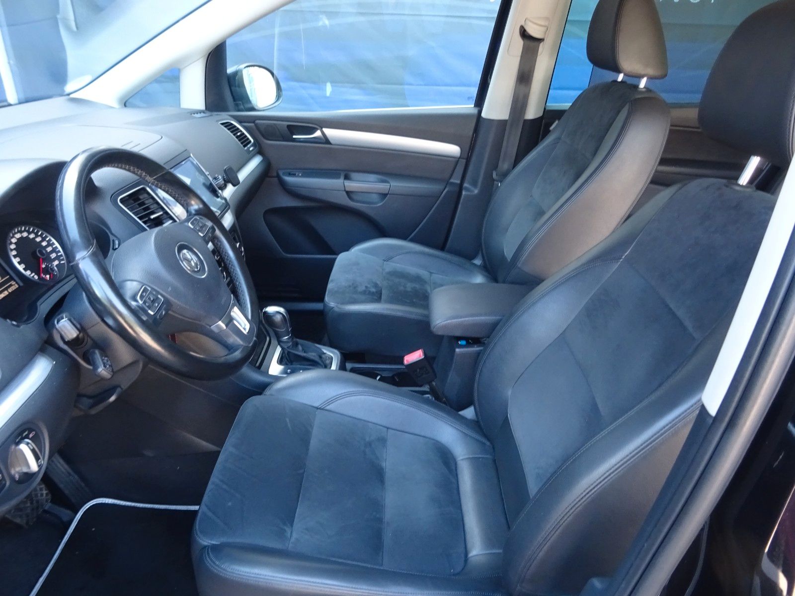 Fahrzeugabbildung Volkswagen Sharan Highline BMT