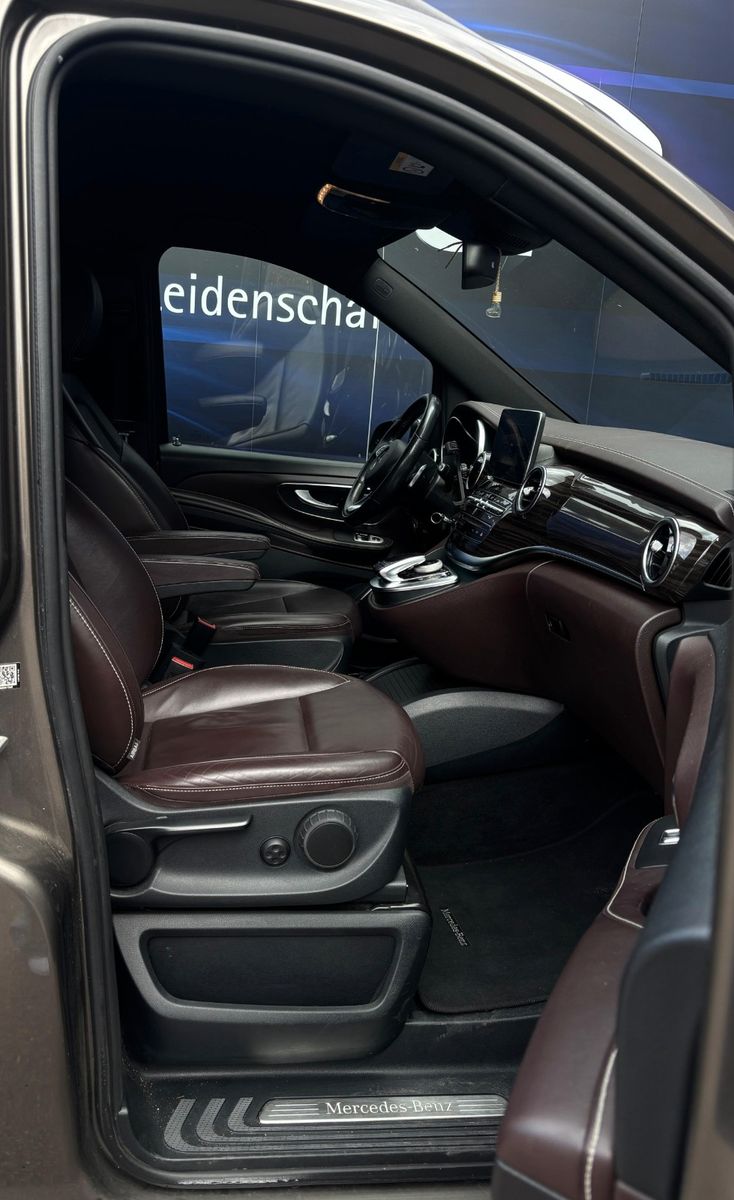 Fahrzeugabbildung Mercedes-Benz V 250 d lang Avantgarde Edition