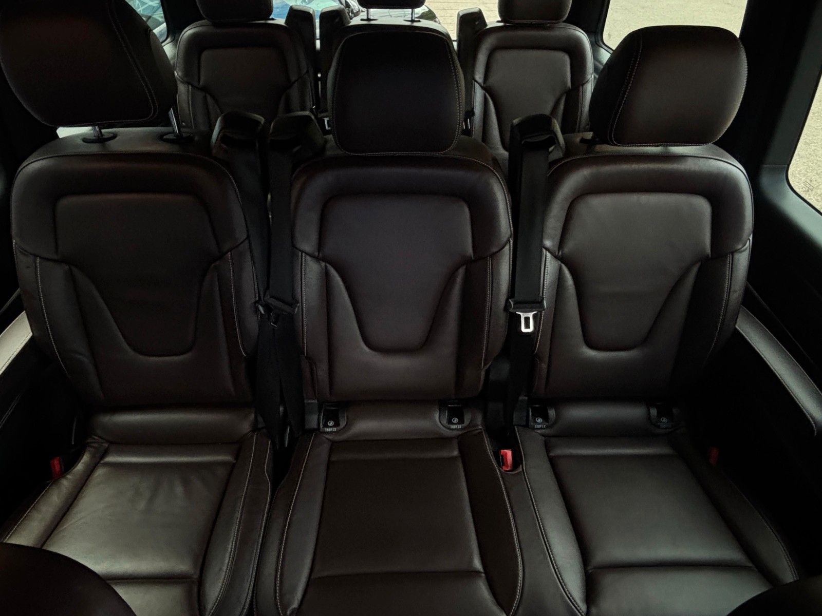 Fahrzeugabbildung Mercedes-Benz V 250 d lang Avantgarde Edition