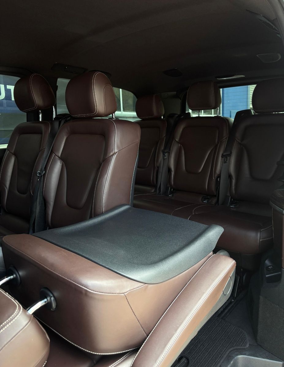 Fahrzeugabbildung Mercedes-Benz V 250 d lang Avantgarde Edition