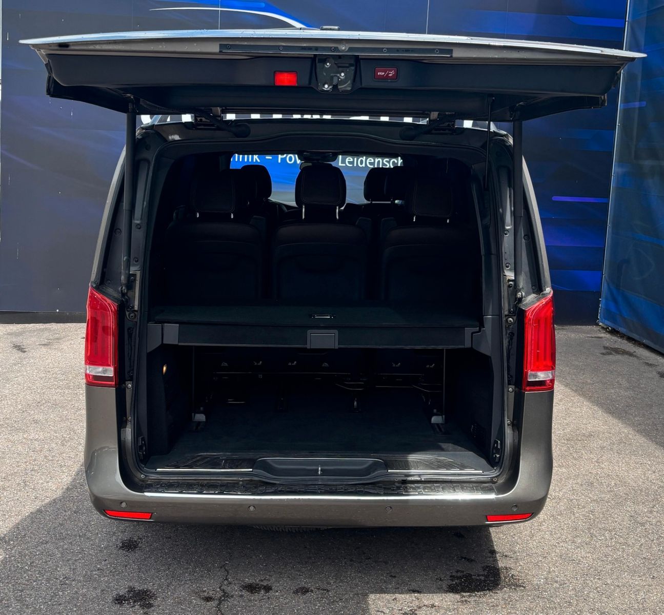 Fahrzeugabbildung Mercedes-Benz V 250 d lang Avantgarde Edition