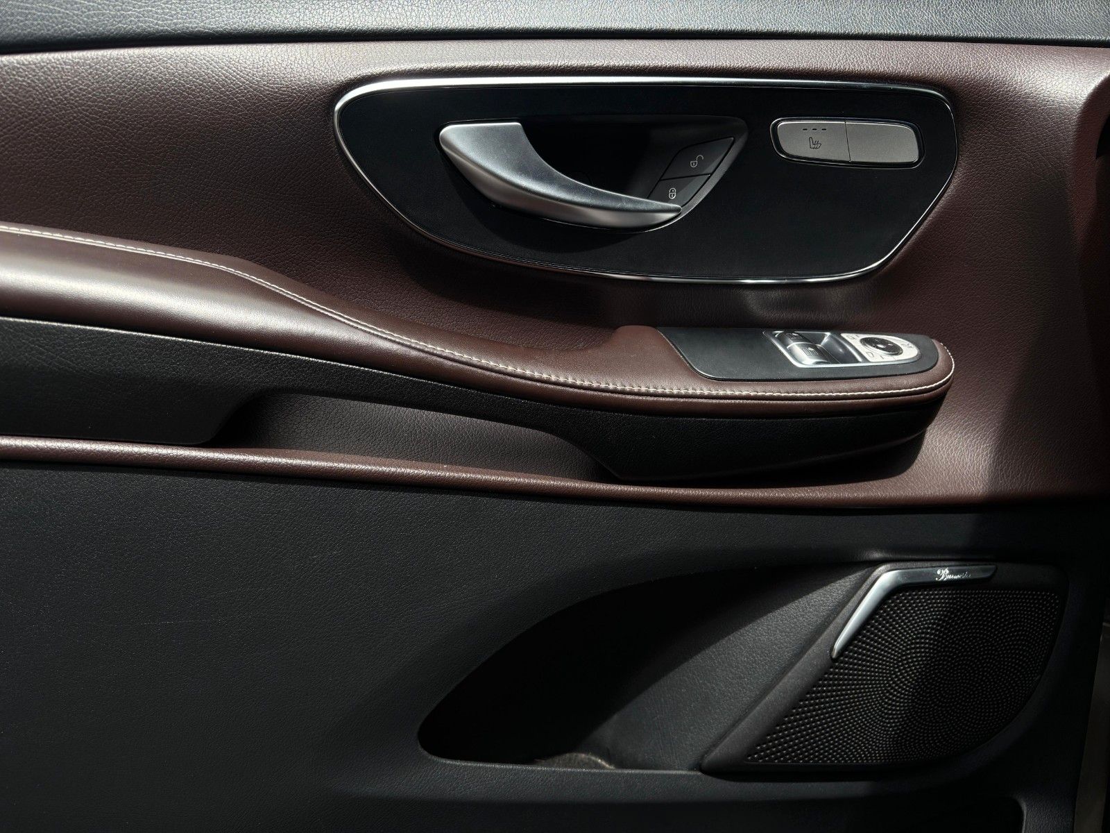 Fahrzeugabbildung Mercedes-Benz V 250 d lang Avantgarde Edition