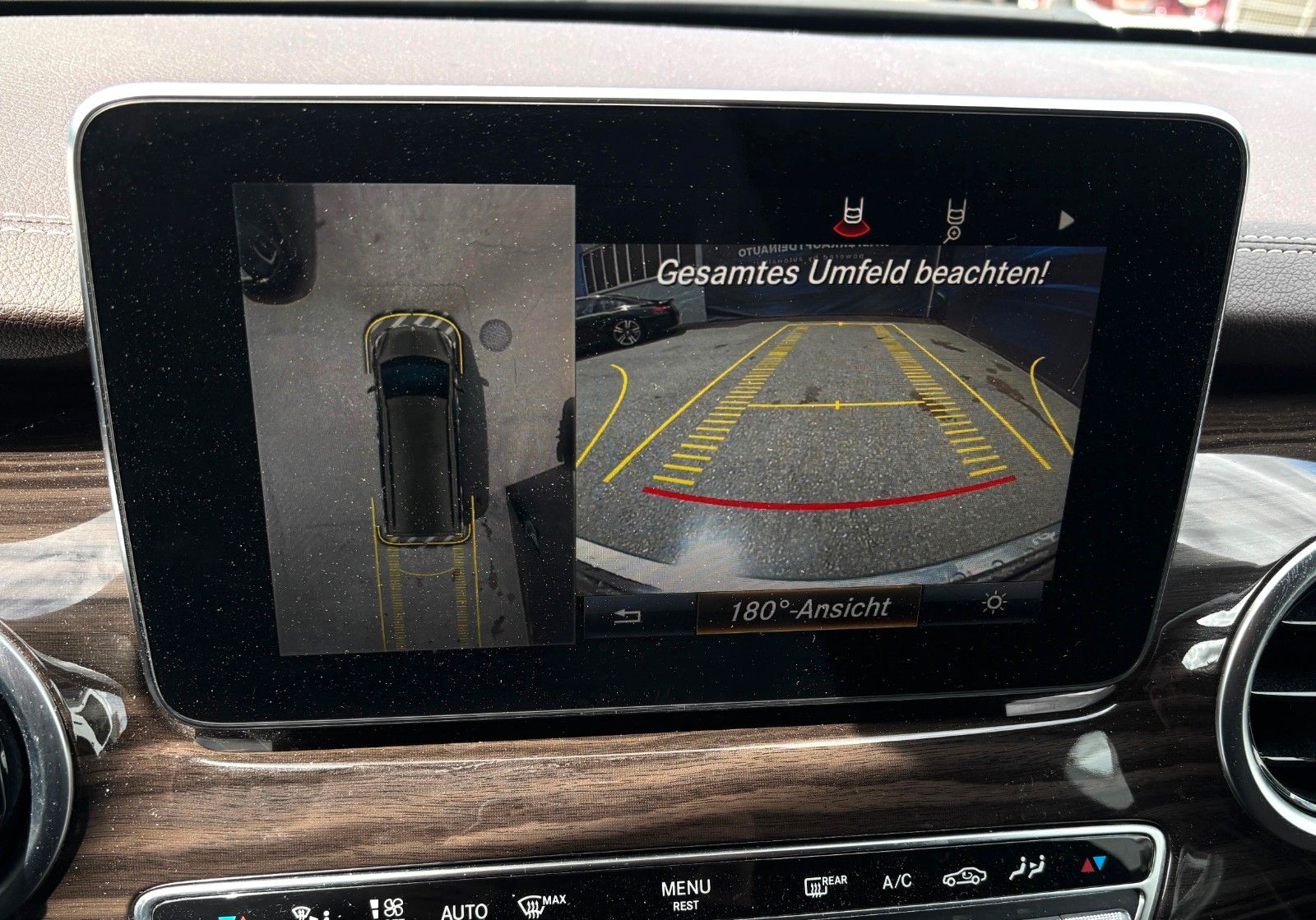 Fahrzeugabbildung Mercedes-Benz V 250 d lang Avantgarde Edition