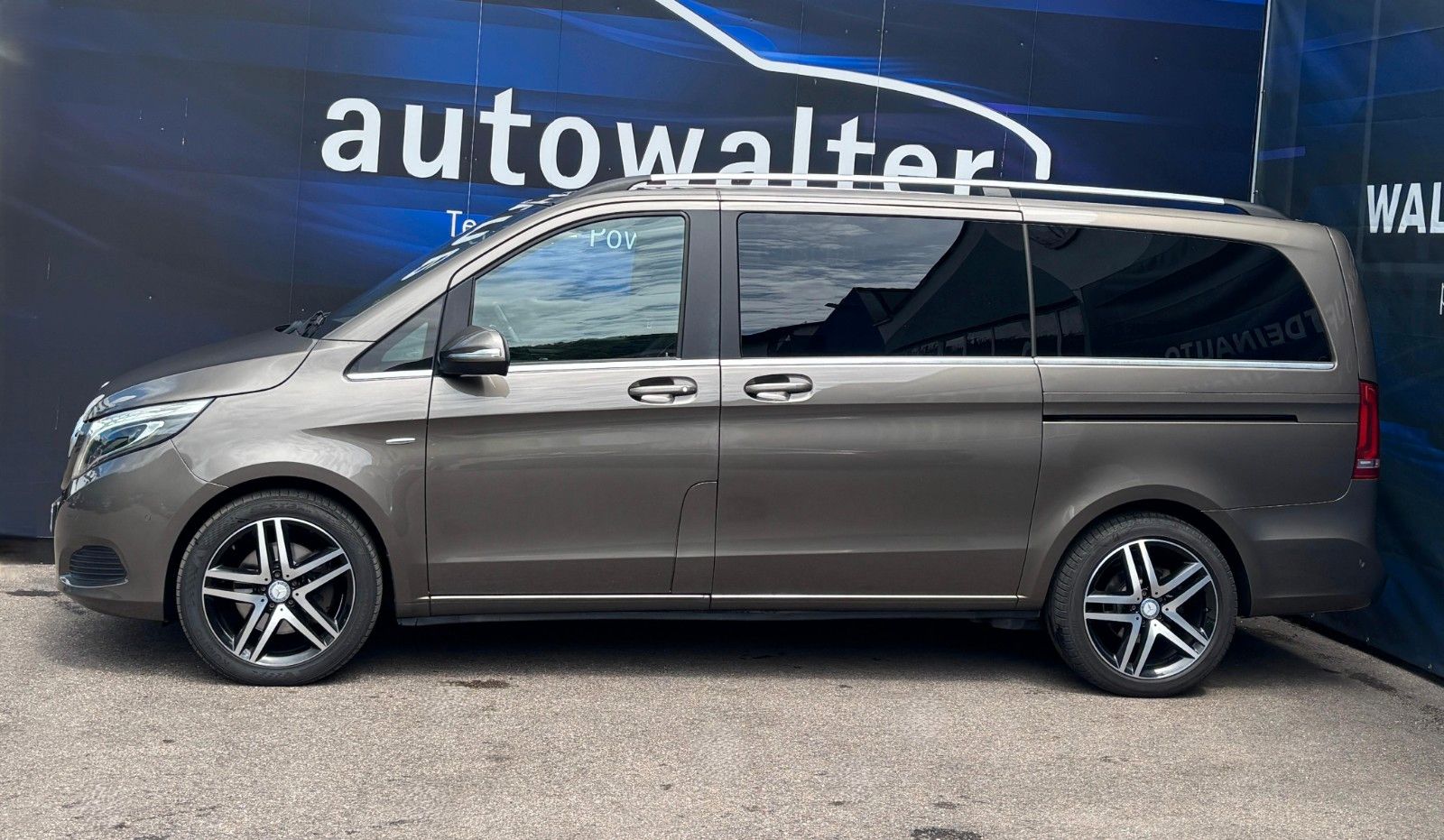 Fahrzeugabbildung Mercedes-Benz V 250 d lang Avantgarde Edition