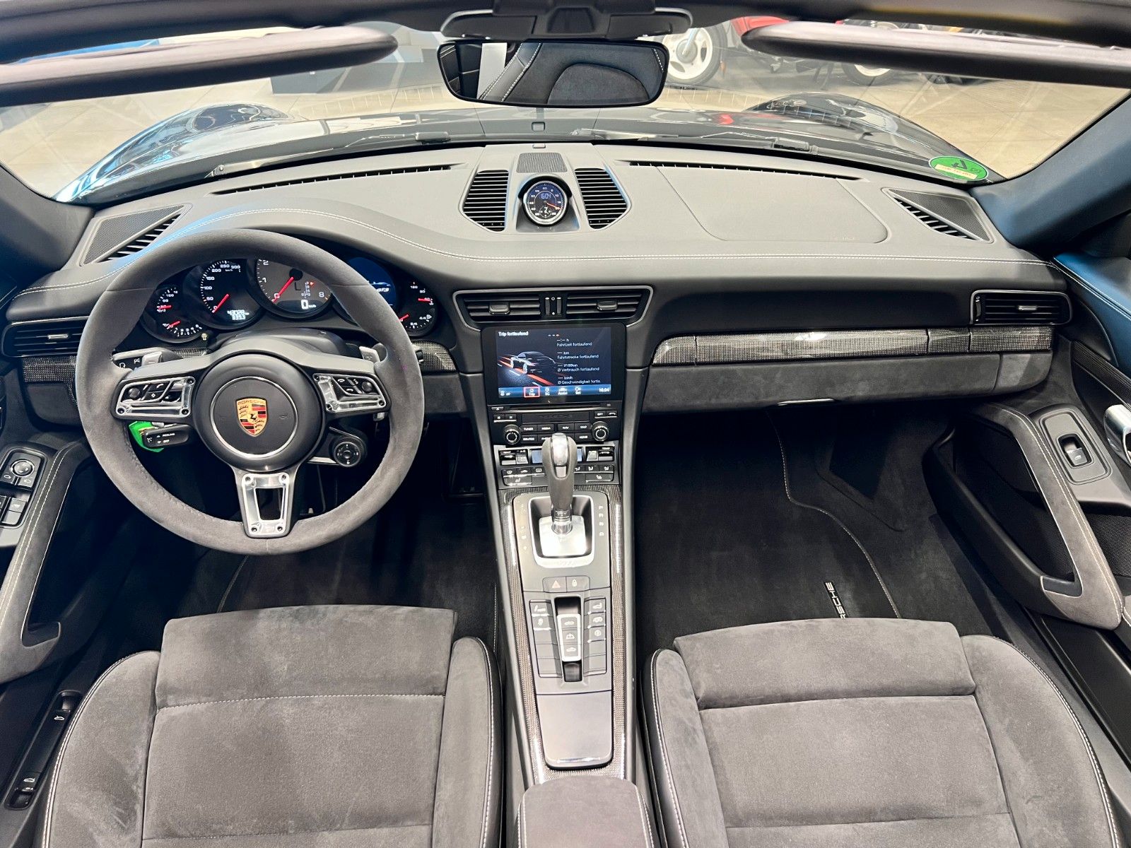 Fahrzeugabbildung Porsche 911 Carrera GTS Cabriolet*Bose*Sportsitze*PDLS+