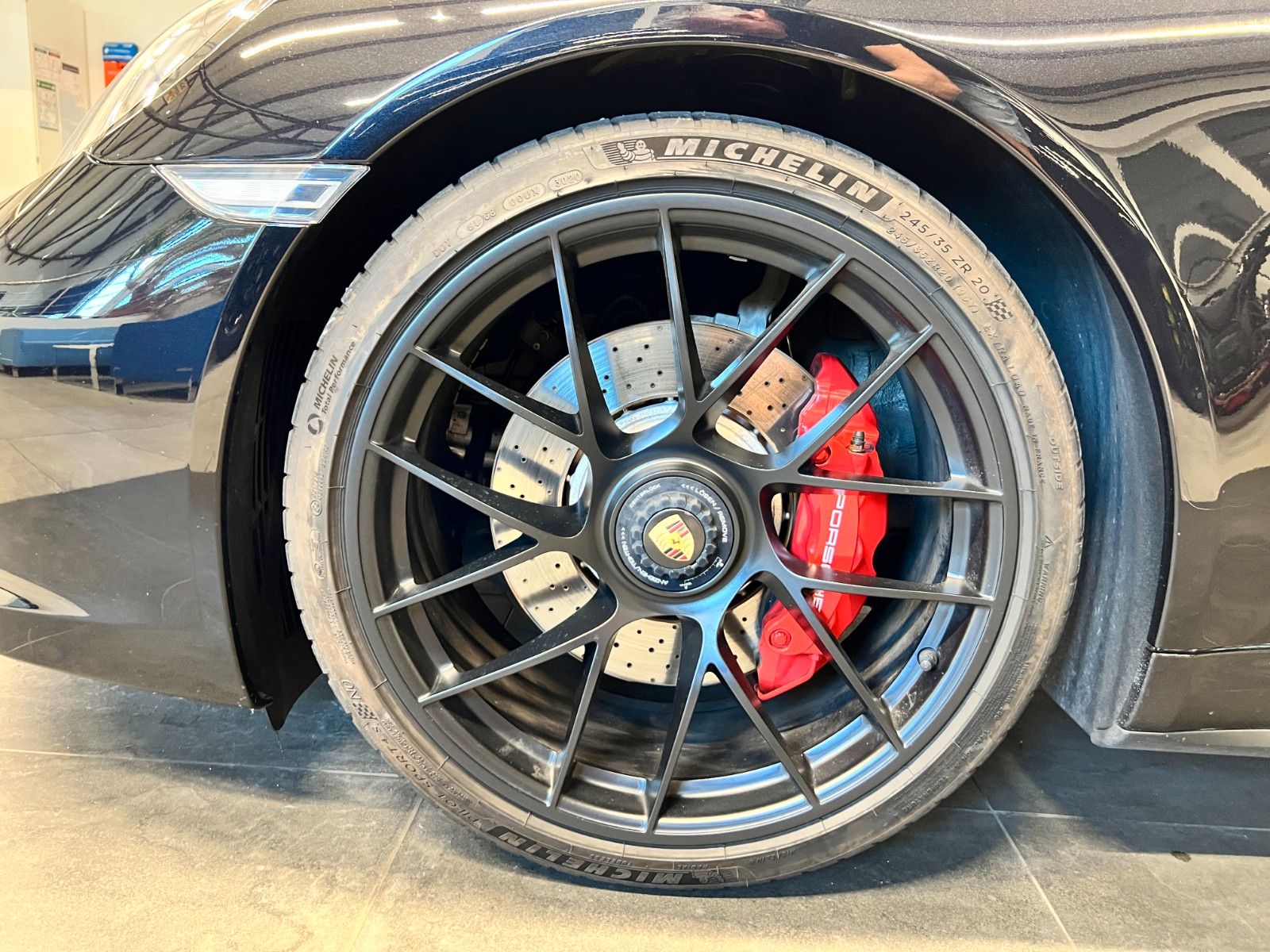 Fahrzeugabbildung Porsche 911 Carrera GTS Cabriolet*Bose*Sportsitze*PDLS+