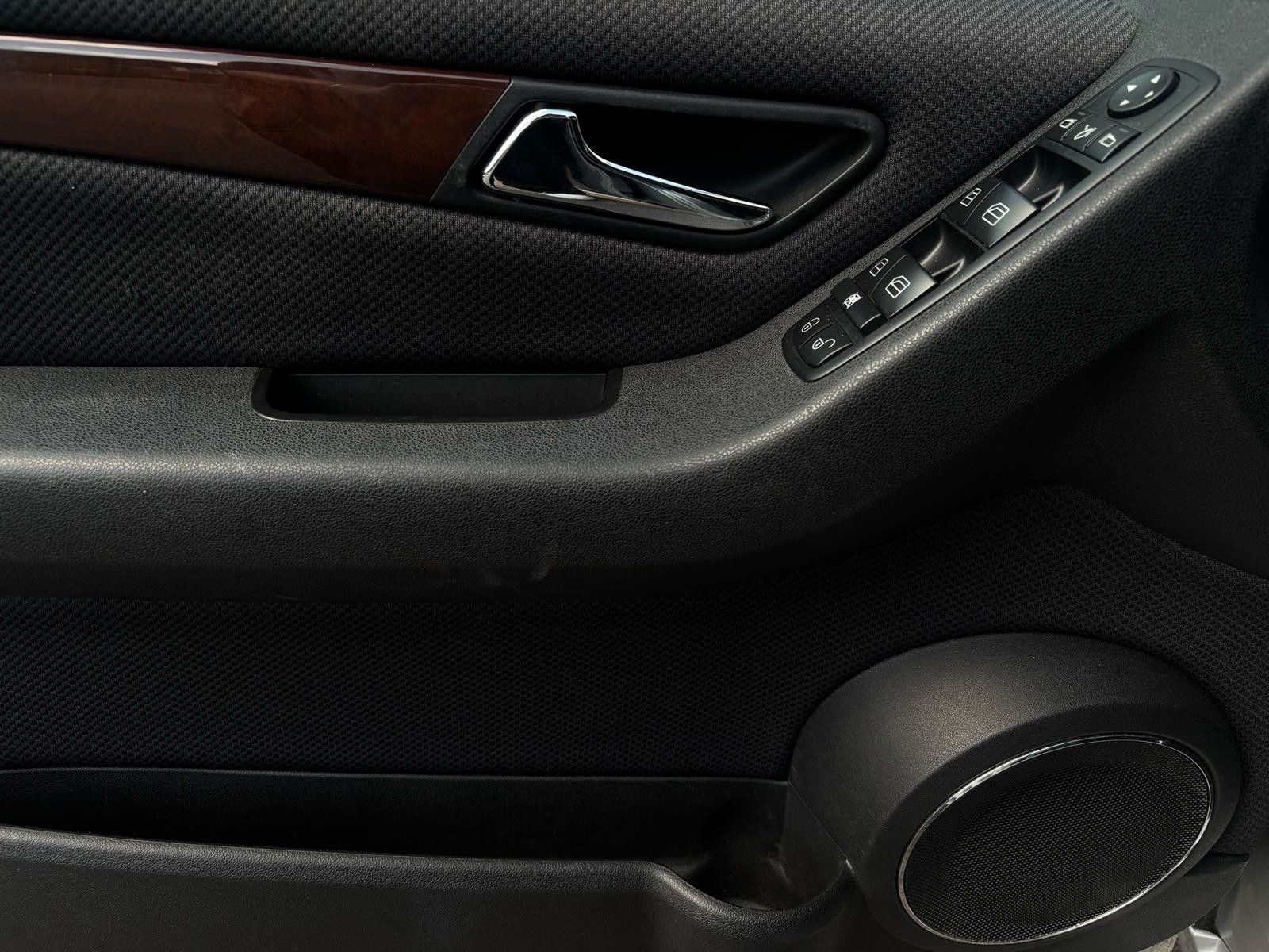 Fahrzeugabbildung Mercedes-Benz A 180 , Elegance