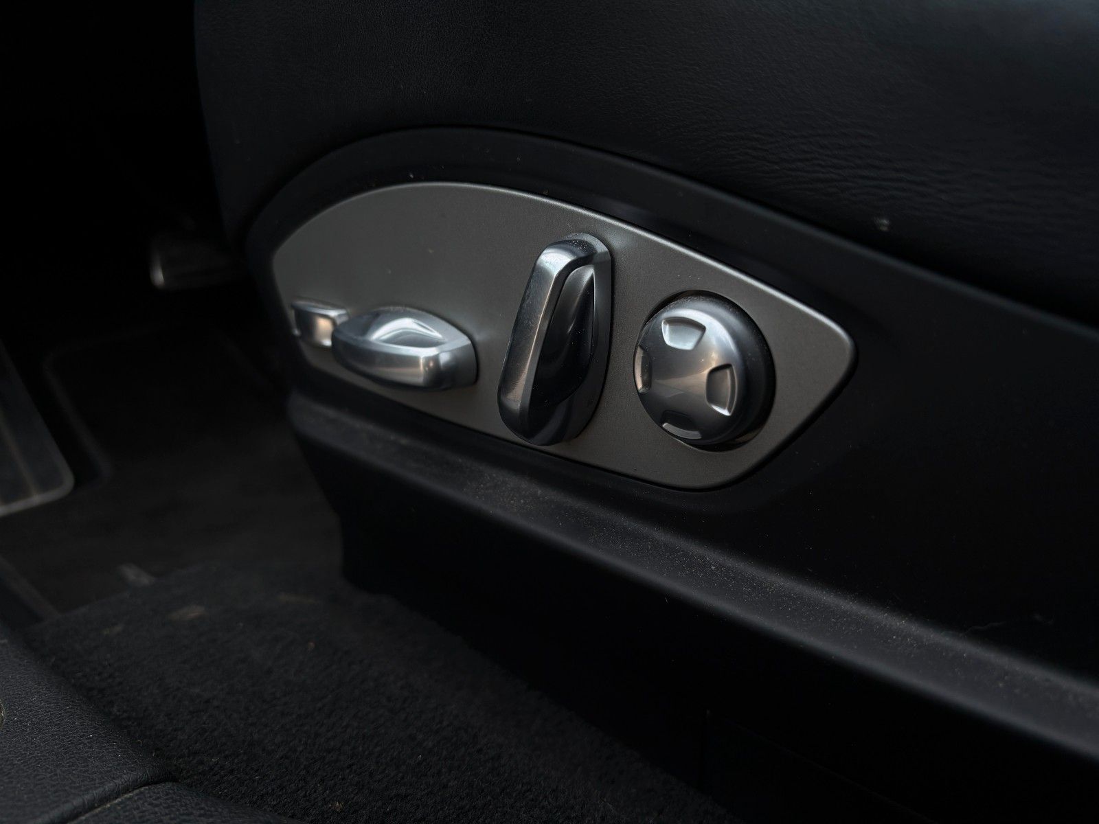 Fahrzeugabbildung Porsche Panamera Turbo