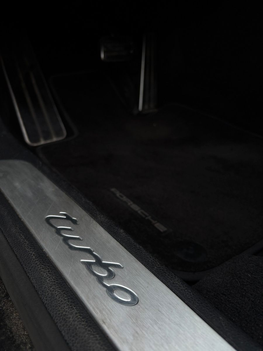 Fahrzeugabbildung Porsche Panamera Turbo