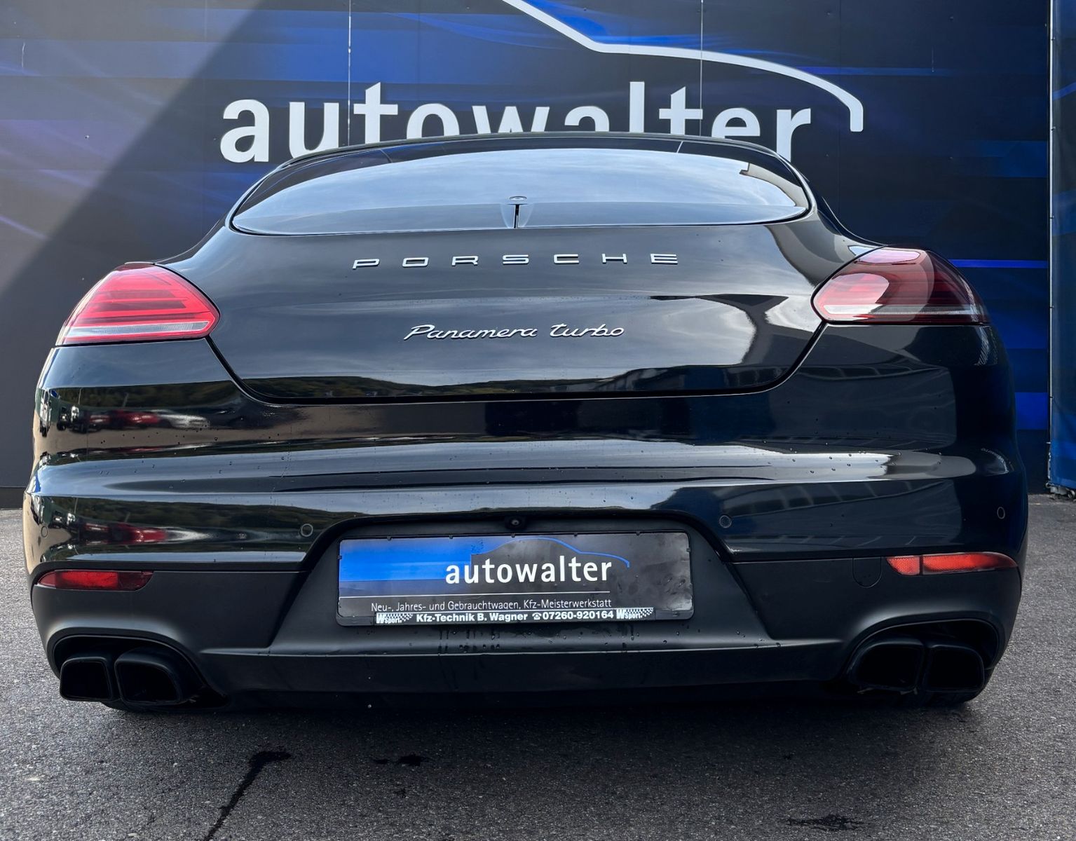 Fahrzeugabbildung Porsche Panamera Turbo