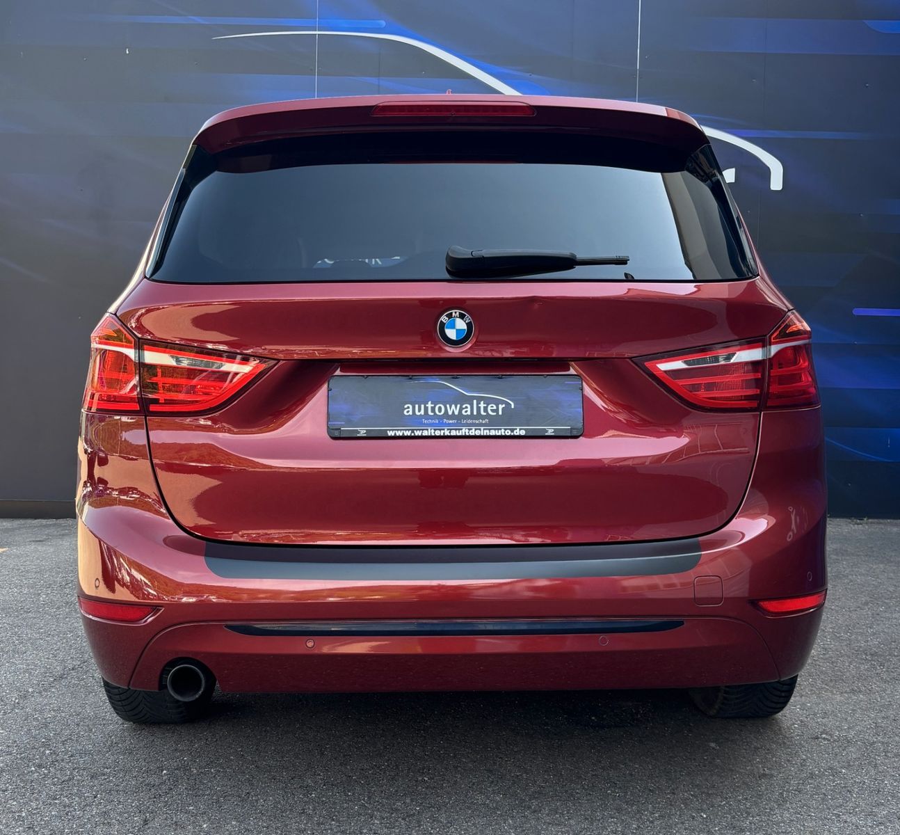 Fahrzeugabbildung BMW 218 2 Gran Tourer 218 d Sport Line
