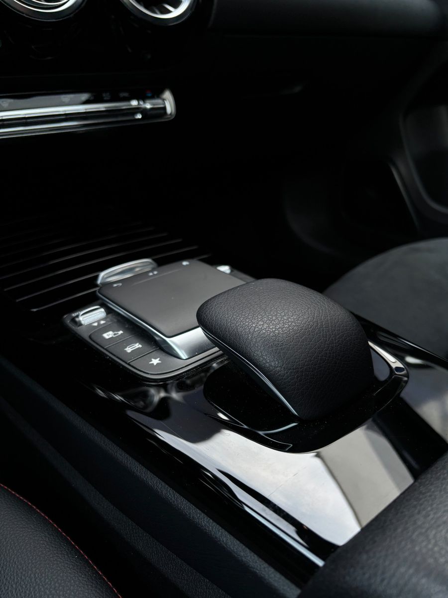 Fahrzeugabbildung Mercedes-Benz A 250 AMG Line