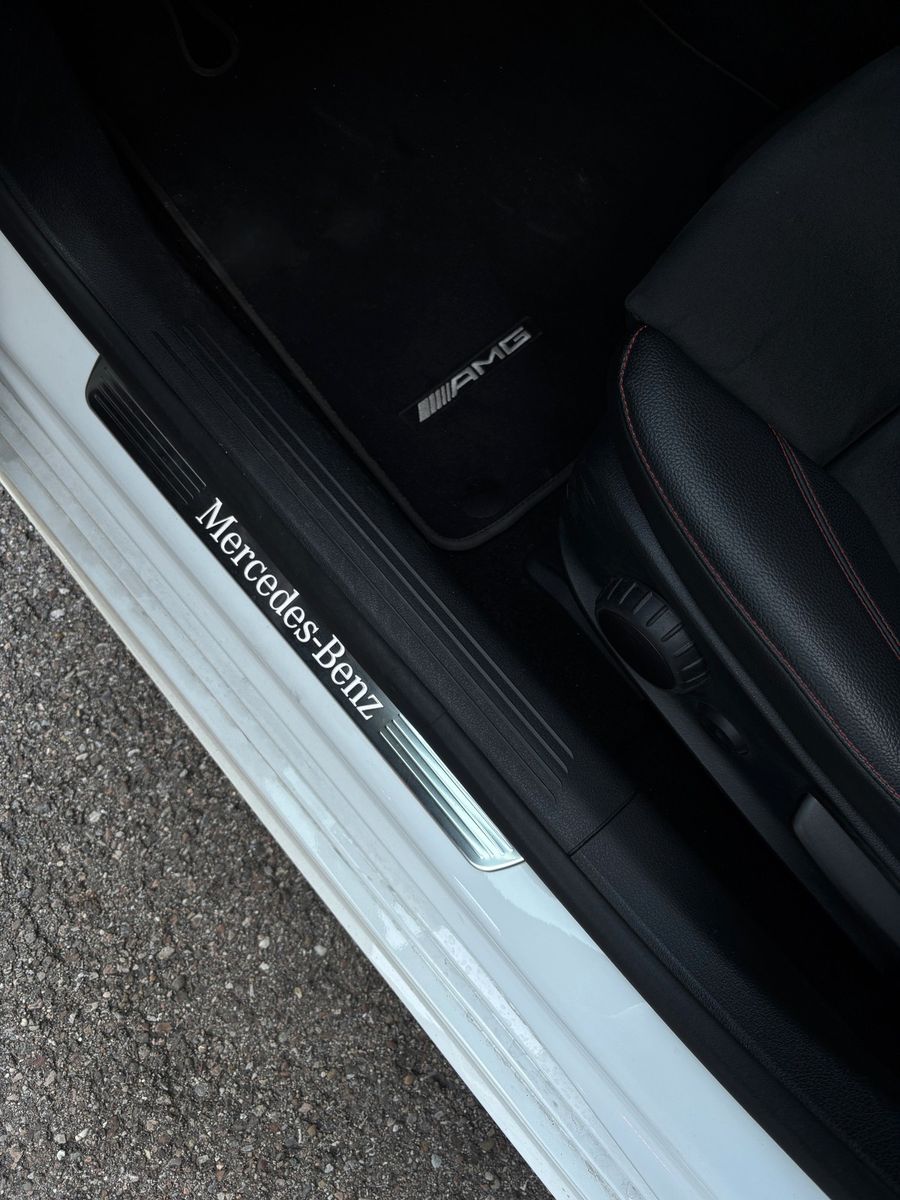 Fahrzeugabbildung Mercedes-Benz A 250 AMG Line