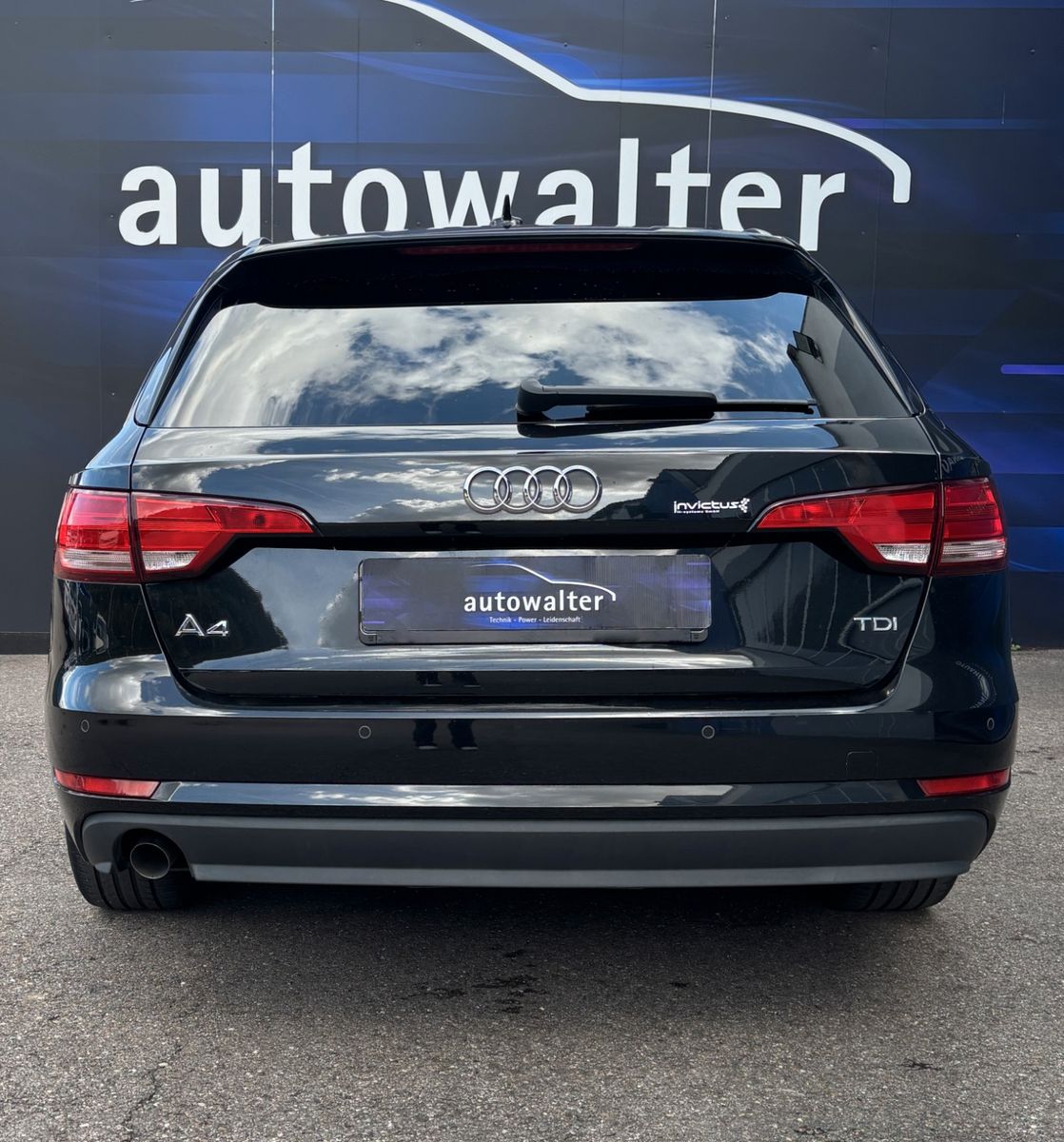 Fahrzeugabbildung Audi A4 Avant basis