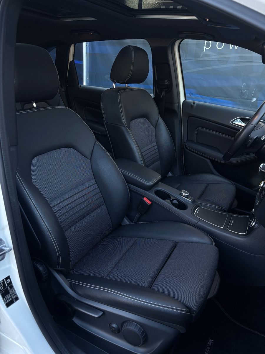 Fahrzeugabbildung Mercedes-Benz B 200 Edition ,1 Hand , Panodach