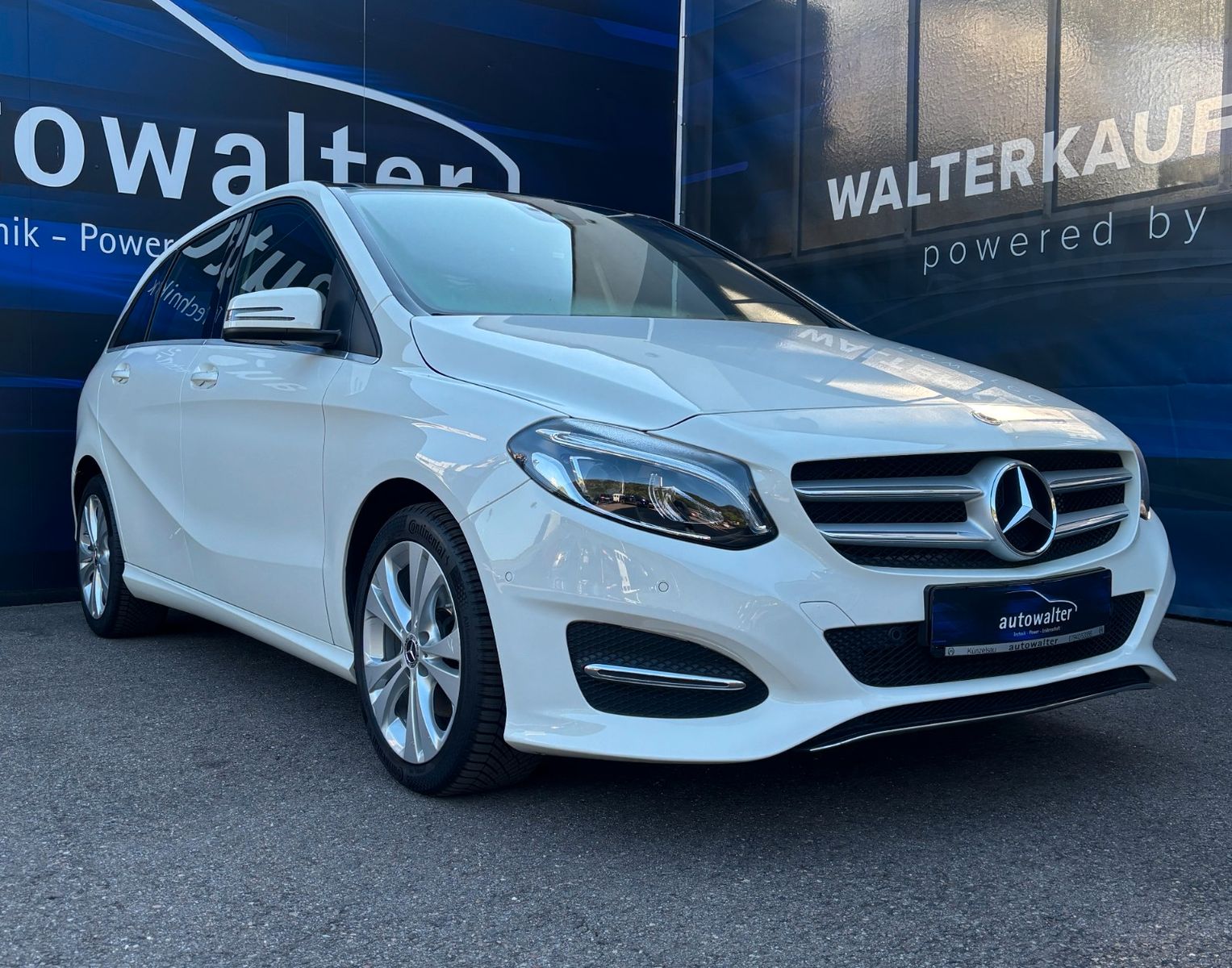 Fahrzeugabbildung Mercedes-Benz B 200 Edition ,1 Hand , Panodach