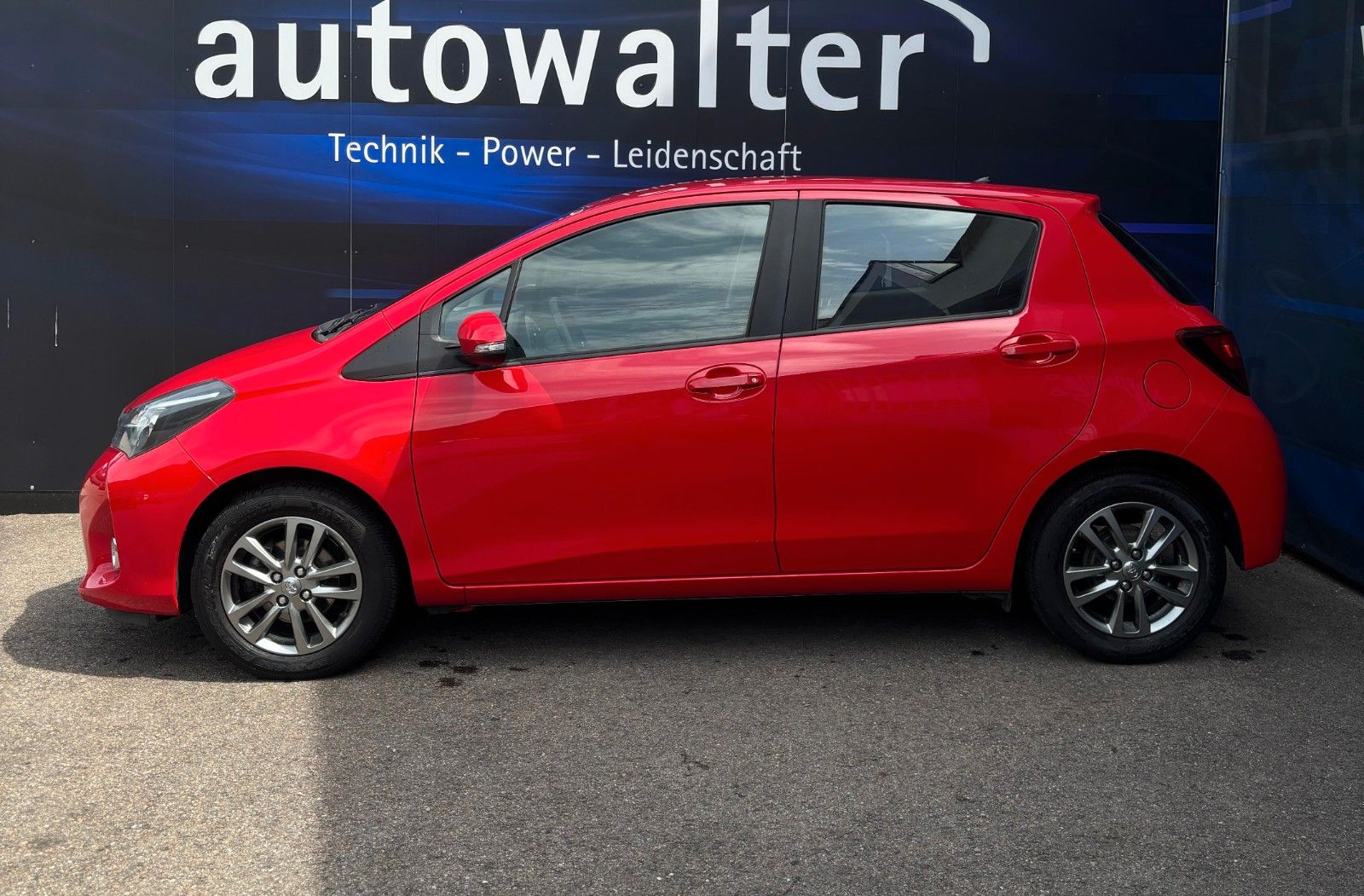 Fahrzeugabbildung Toyota Yaris Comfort