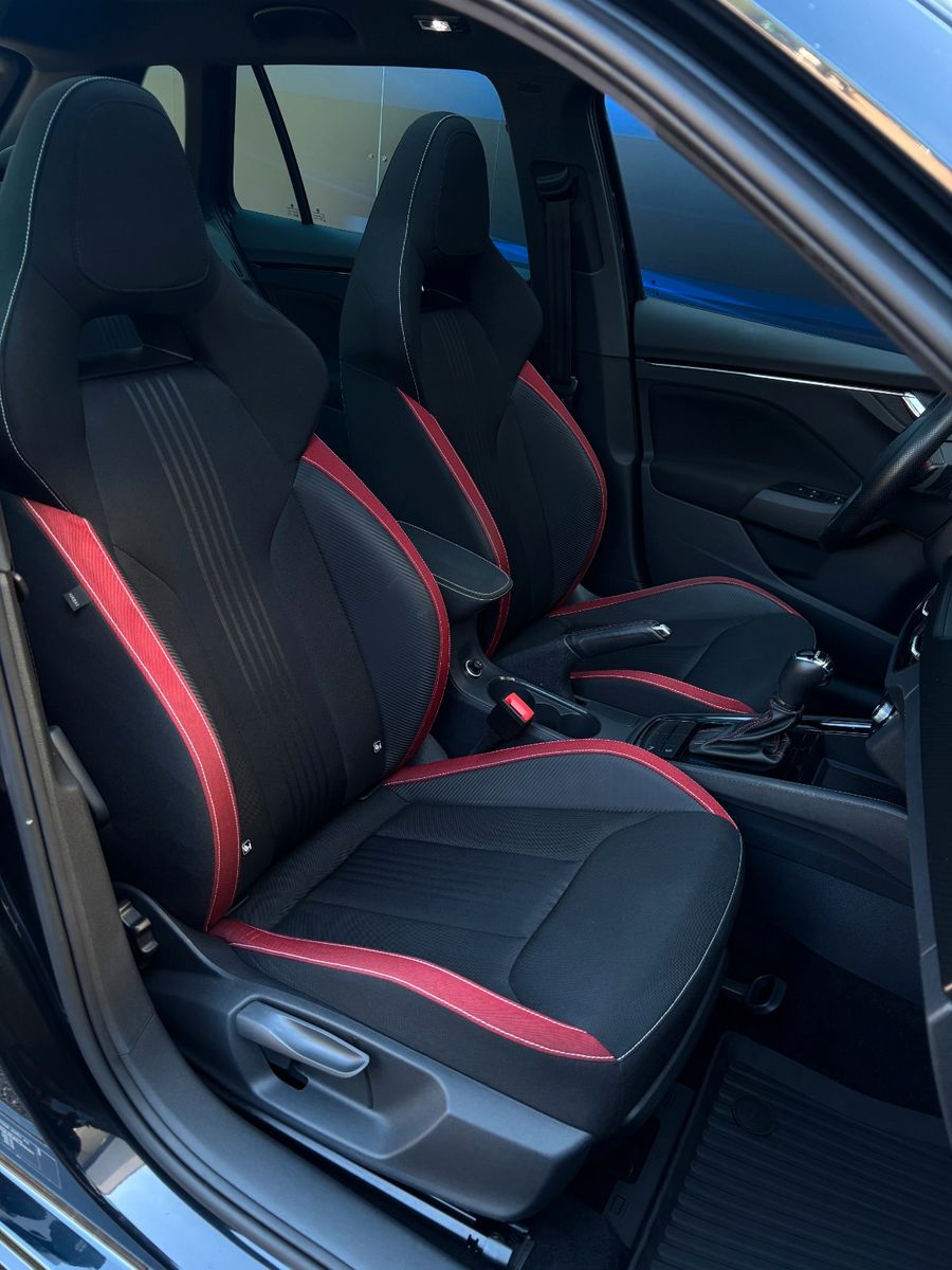Fahrzeugabbildung SKODA Kamiq Monte Carlo,Panodach