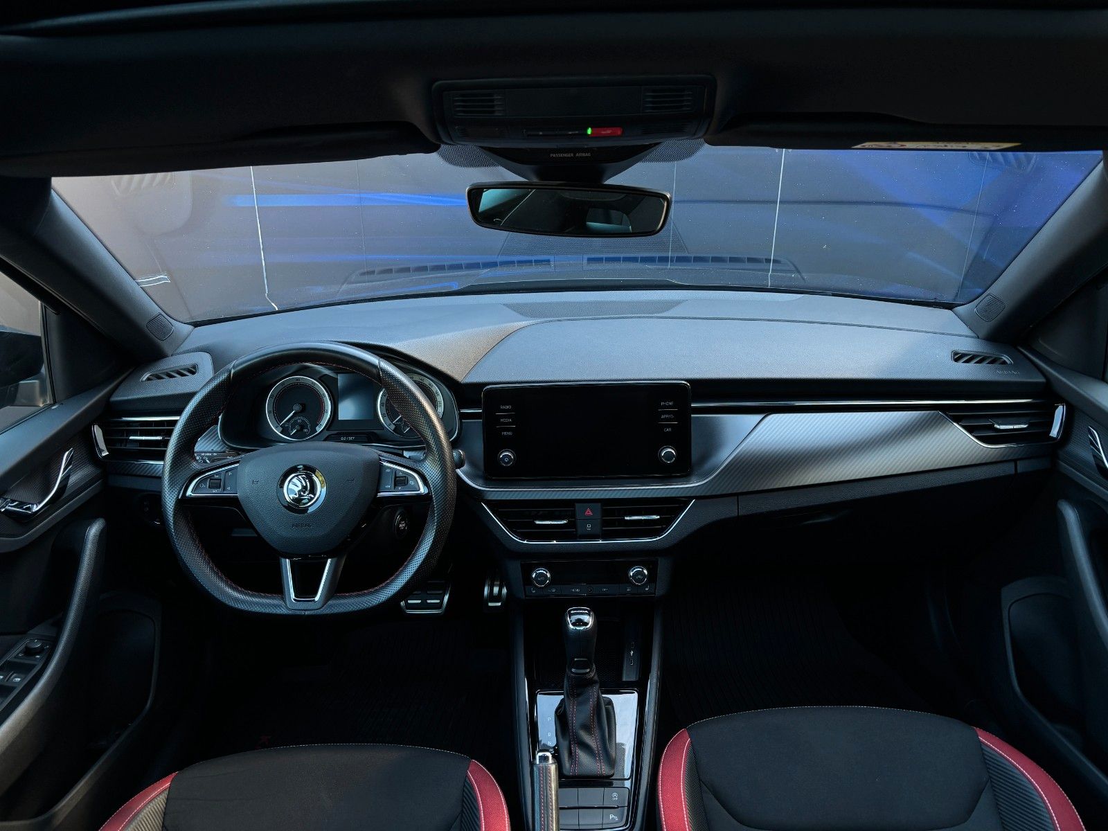 Fahrzeugabbildung SKODA Kamiq Monte Carlo,Panodach