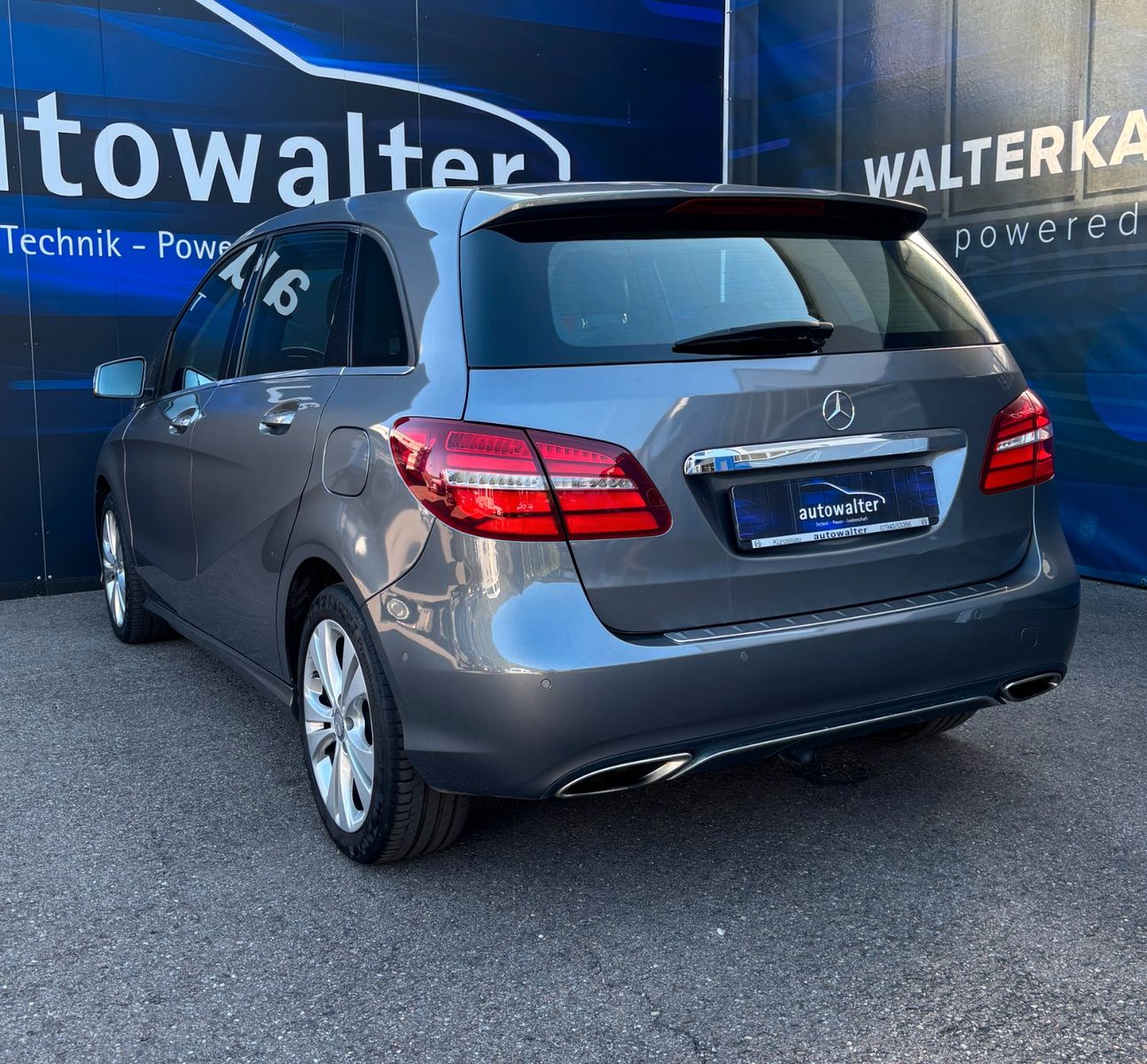 Fahrzeugabbildung Mercedes-Benz B 250,AHK abnehmbar