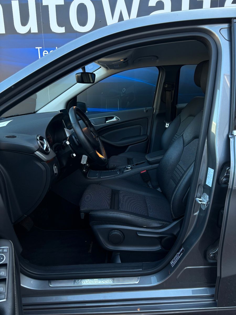 Fahrzeugabbildung Mercedes-Benz B 250,AHK abnehmbar