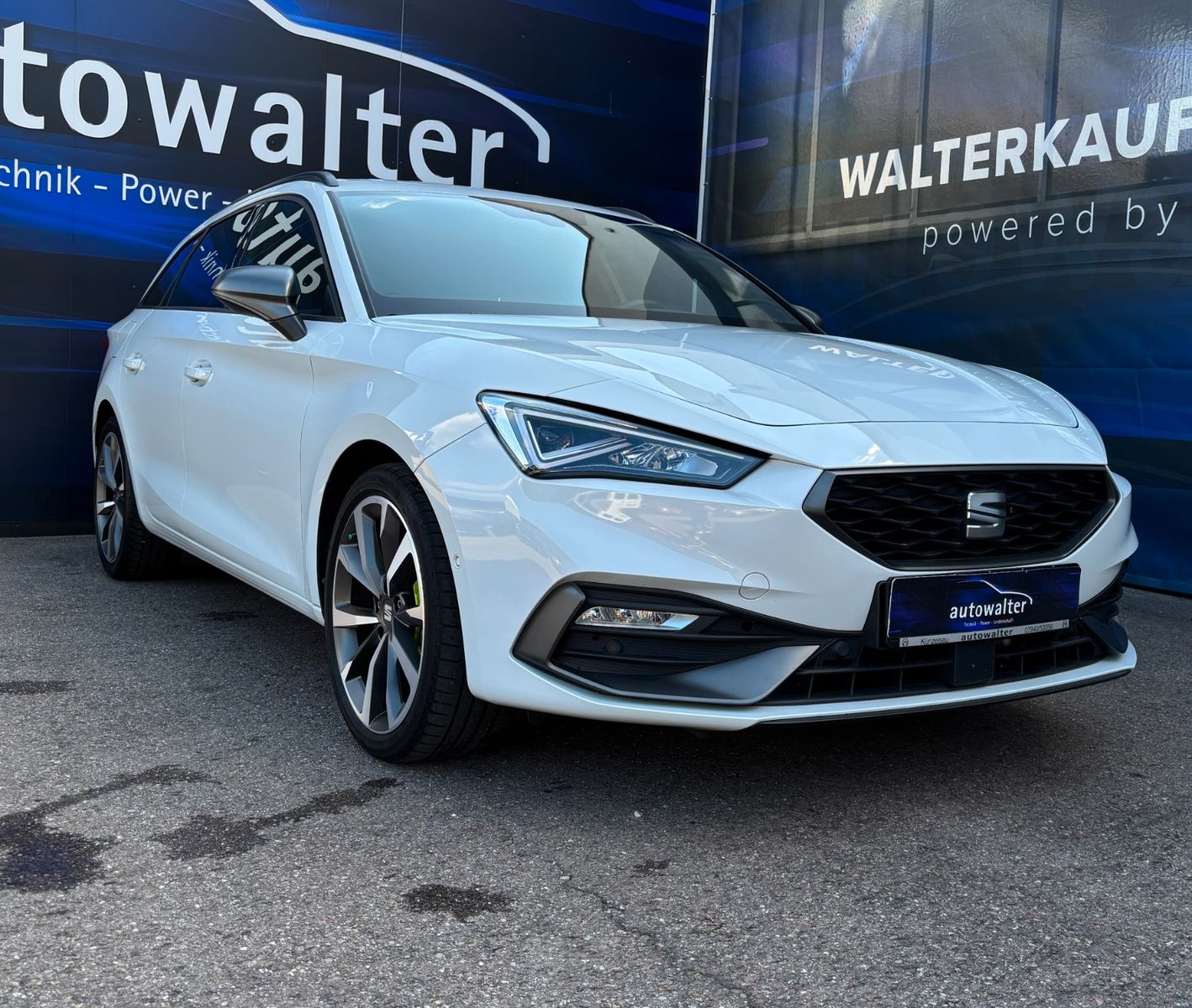 Fahrzeugabbildung SEAT Leon Sportstourer FR