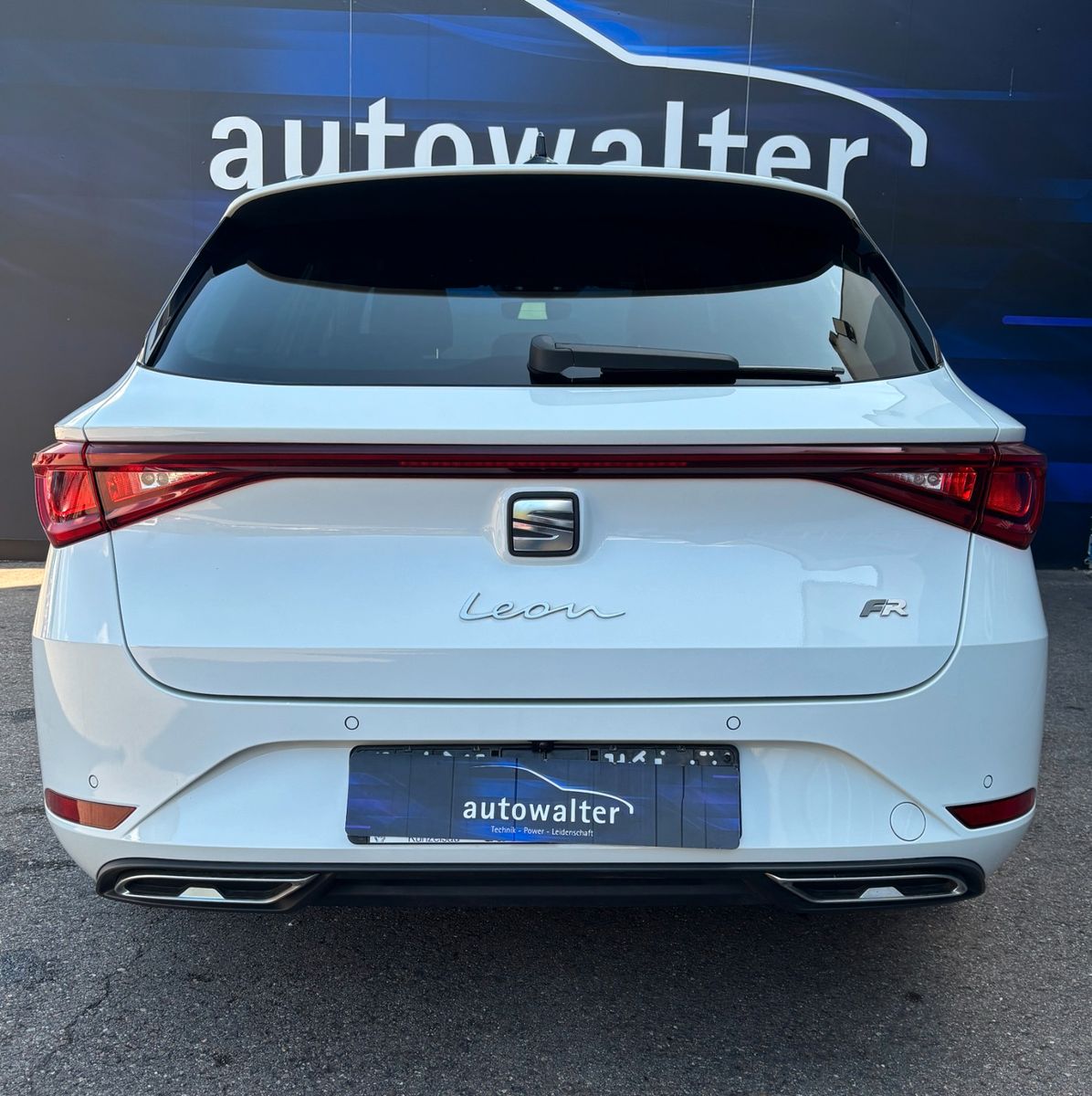 Fahrzeugabbildung SEAT Leon Sportstourer FR
