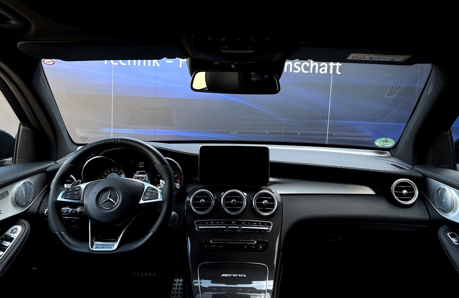 Fahrzeugabbildung Mercedes-Benz GLC 63 AMG-Keramik-HeadUp-Designo,Kein OPF