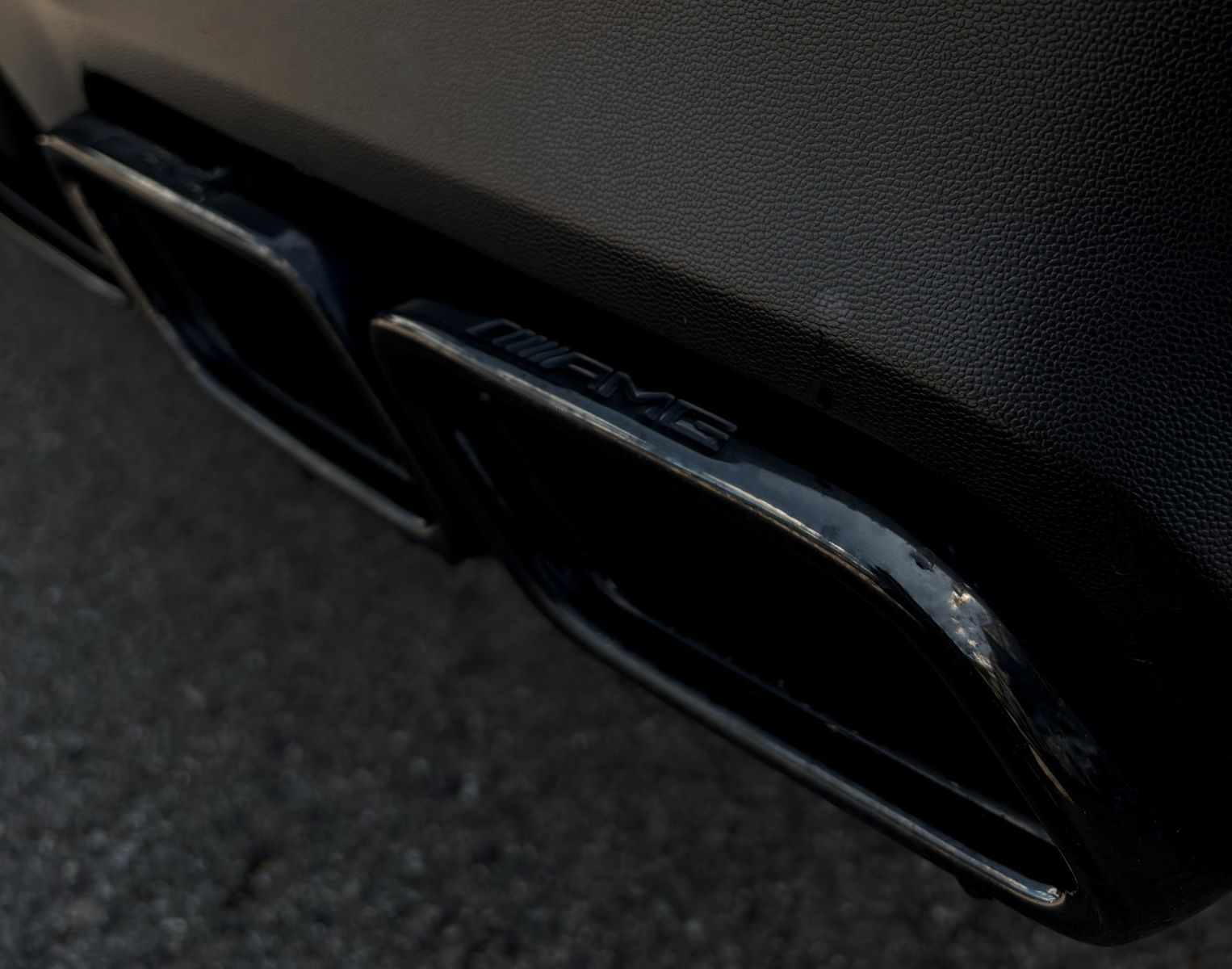 Fahrzeugabbildung Mercedes-Benz GLC 63 AMG-Keramik-HeadUp-Designo,Kein OPF