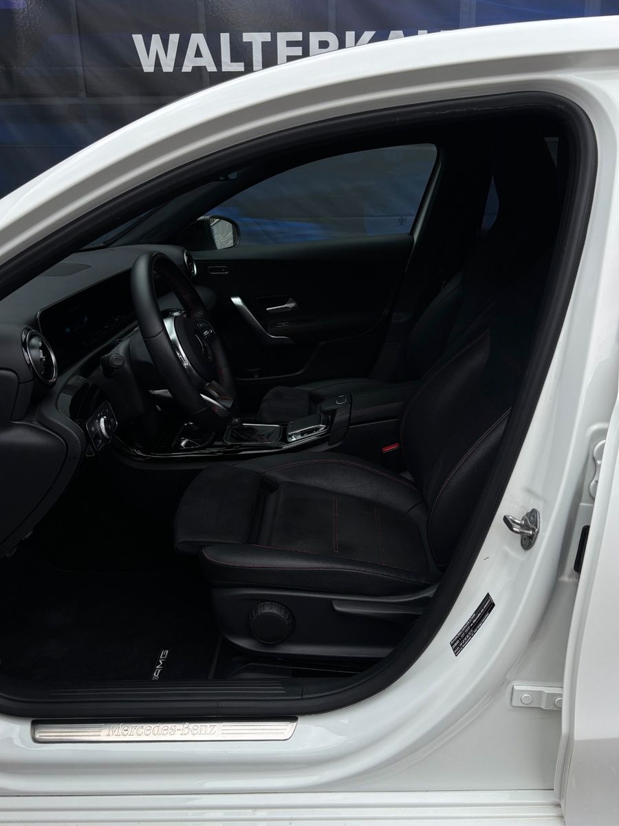 Fahrzeugabbildung Mercedes-Benz A 180
