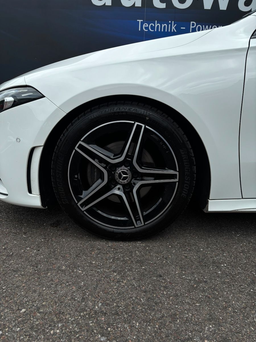 Fahrzeugabbildung Mercedes-Benz A 180