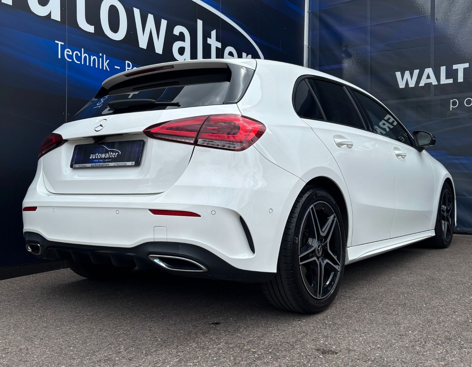 Fahrzeugabbildung Mercedes-Benz A 180