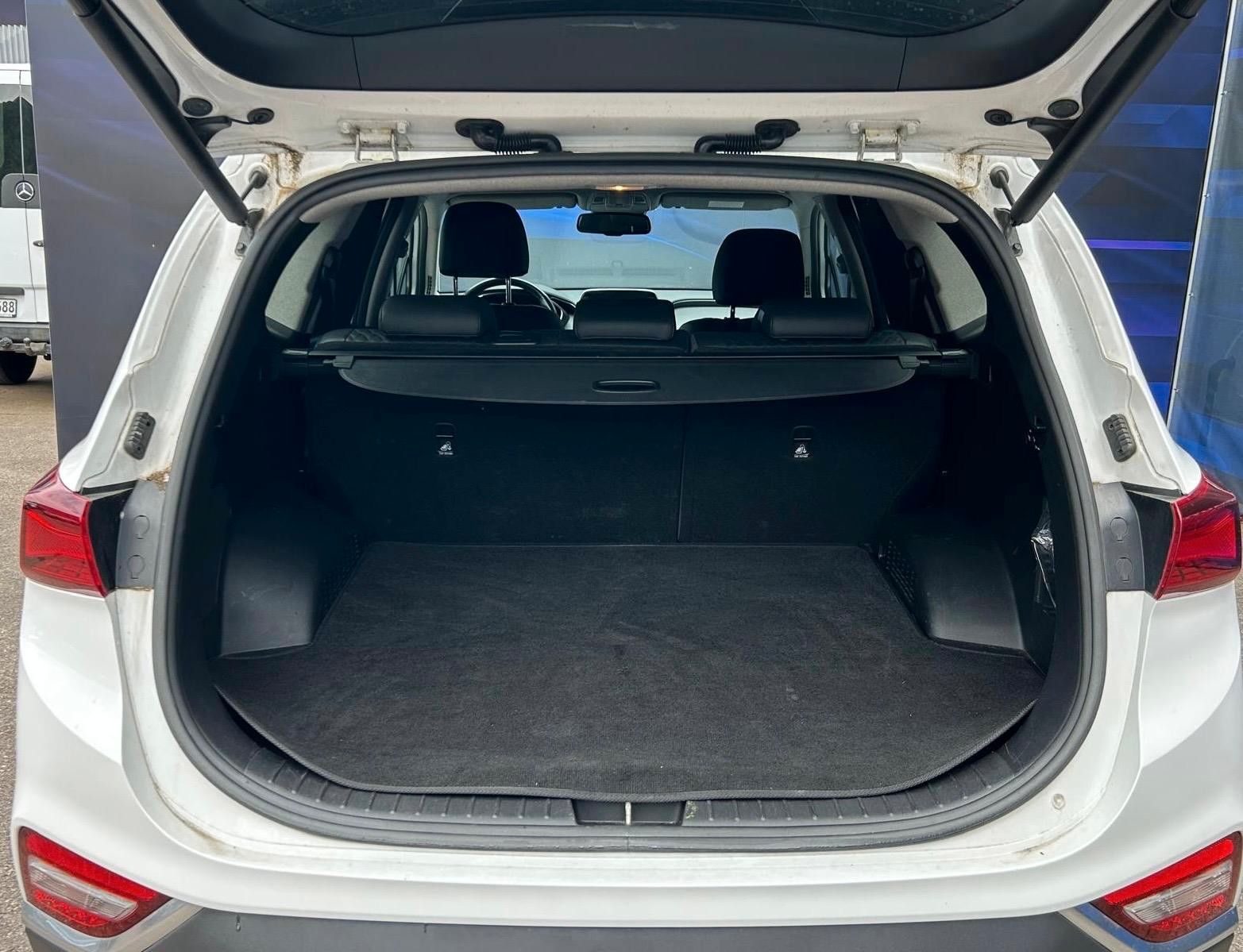 Fahrzeugabbildung Hyundai Santa Fe Premium 4WD