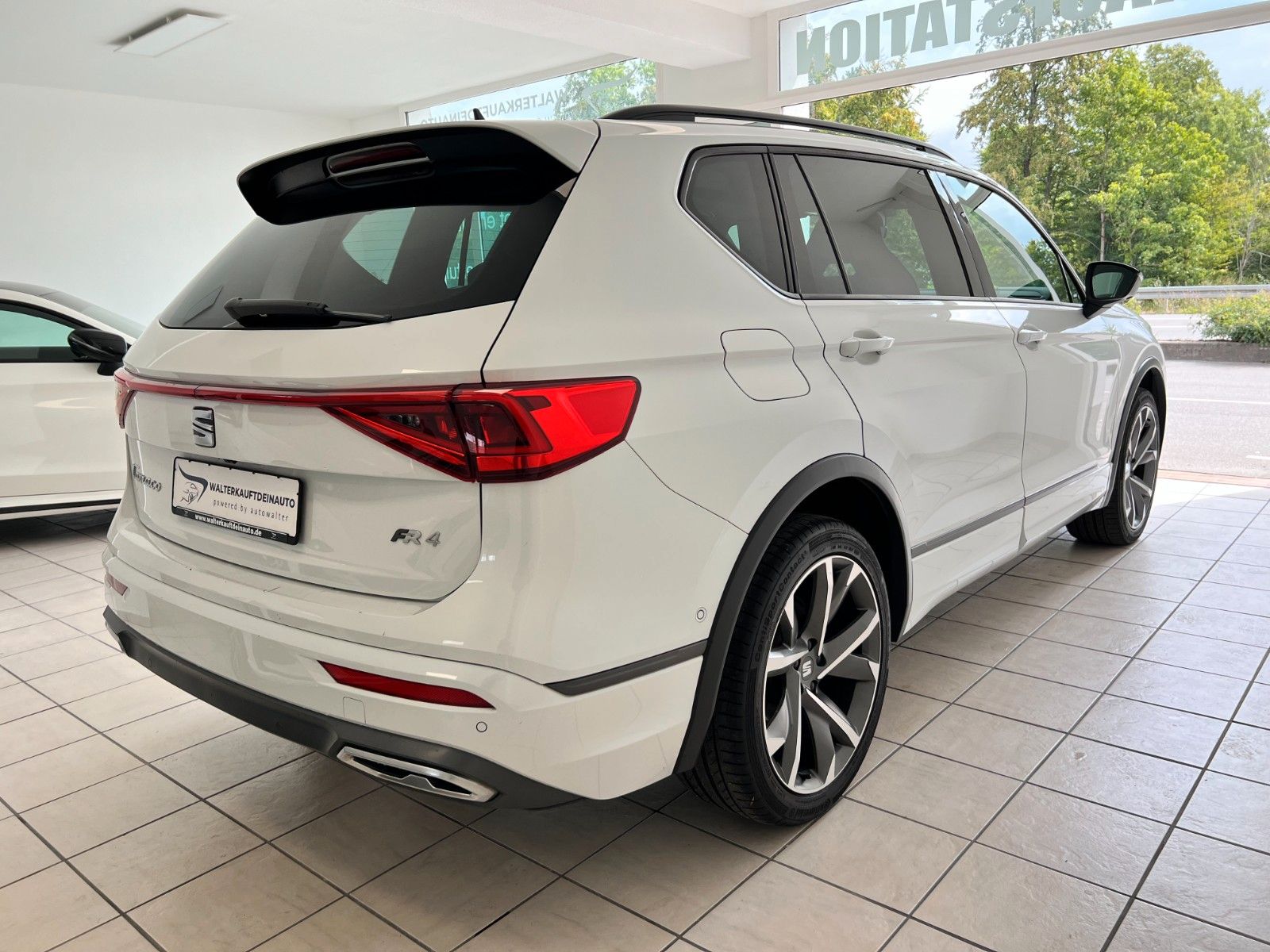 Fahrzeugabbildung SEAT Tarraco FR 4Drive*AHK*Pano*7-Sitzer*Standheizung