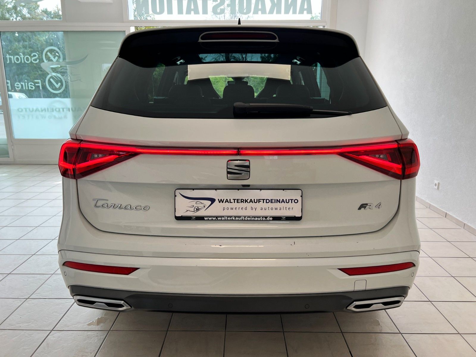 Fahrzeugabbildung SEAT Tarraco FR 4Drive*AHK*Pano*7-Sitzer*Standheizung